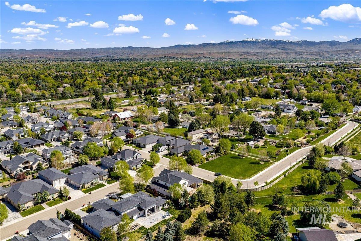 1923 E Golden Oak Ct, Meridian, Idaho 83646, 5 Bedrooms, 3.5 Bathrooms, Residential For Sale, Price $1,760,000, 98983525