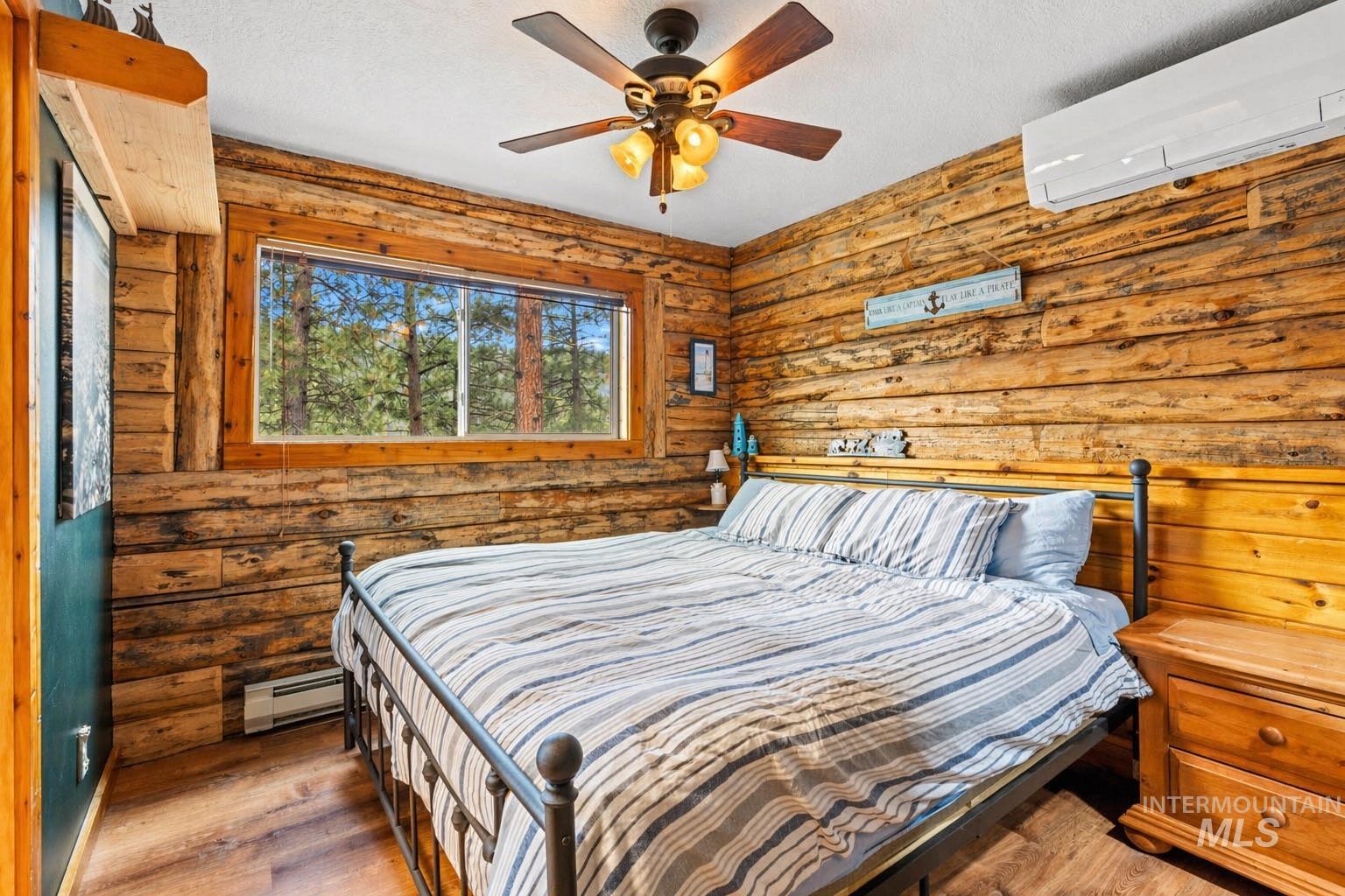 9 Conifer Circle, Boise, Idaho 83716, 5 Bedrooms, 2 Bathrooms, Residential For Sale, Price $950,000,MLS 98983528