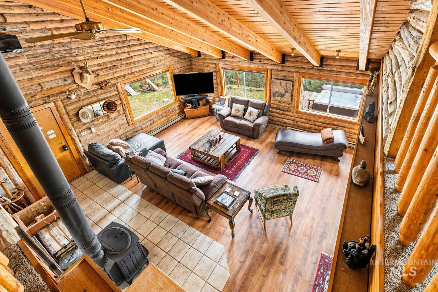 9 Conifer Circle, Boise, Idaho 83716, 5 Bedrooms, 2 Bathrooms, Residential For Sale, Price $950,000,MLS 98983528