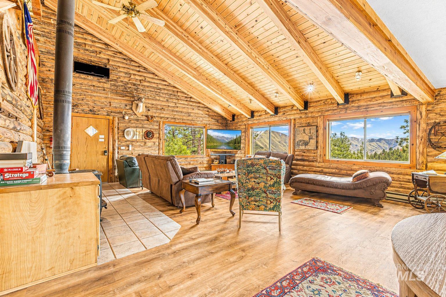 9 Conifer Circle, Boise, Idaho 83716, 5 Bedrooms, 2 Bathrooms, Residential For Sale, Price $950,000,MLS 98983528