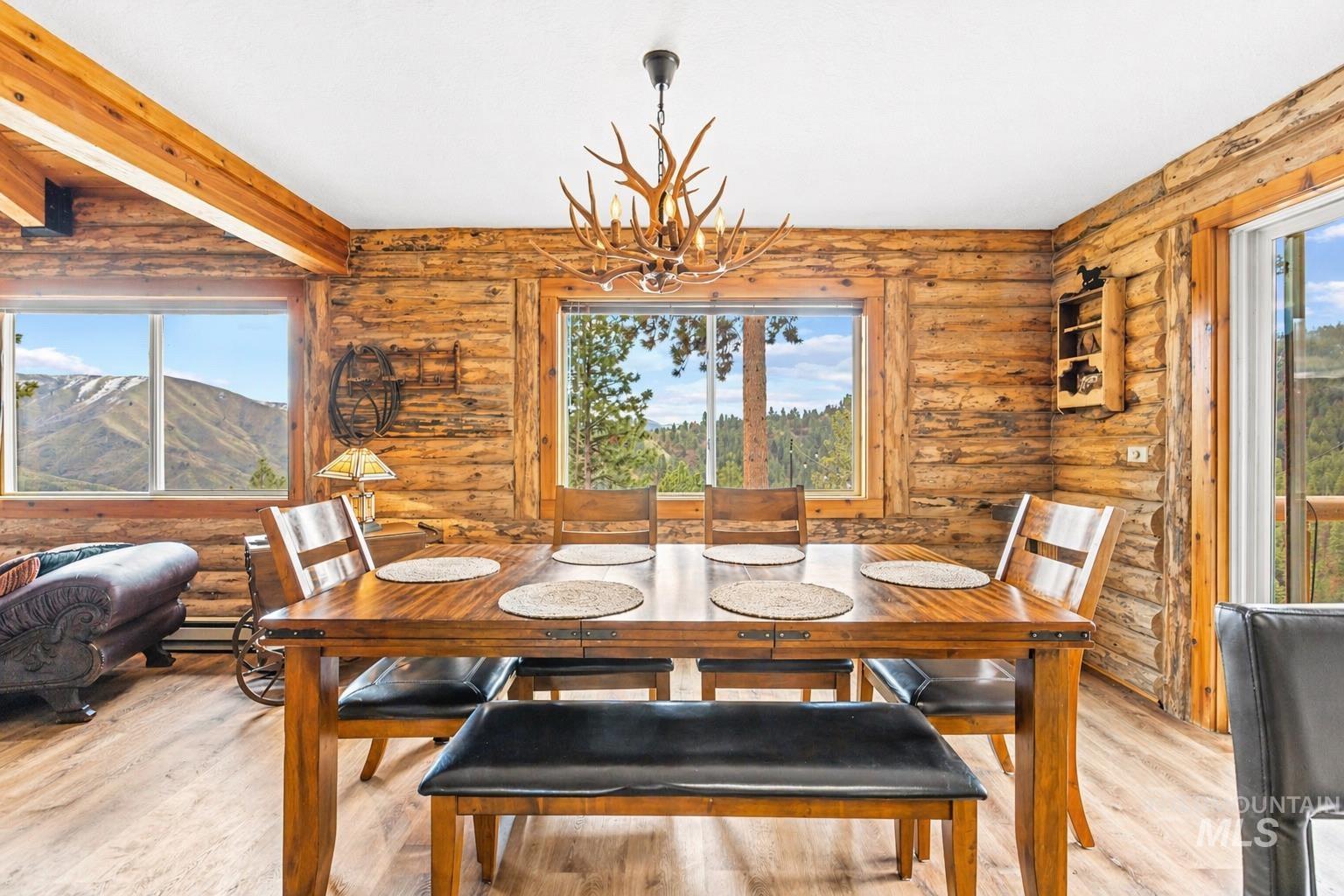 9 Conifer Circle, Boise, Idaho 83716, 5 Bedrooms, 2 Bathrooms, Residential For Sale, Price $950,000,MLS 98983528