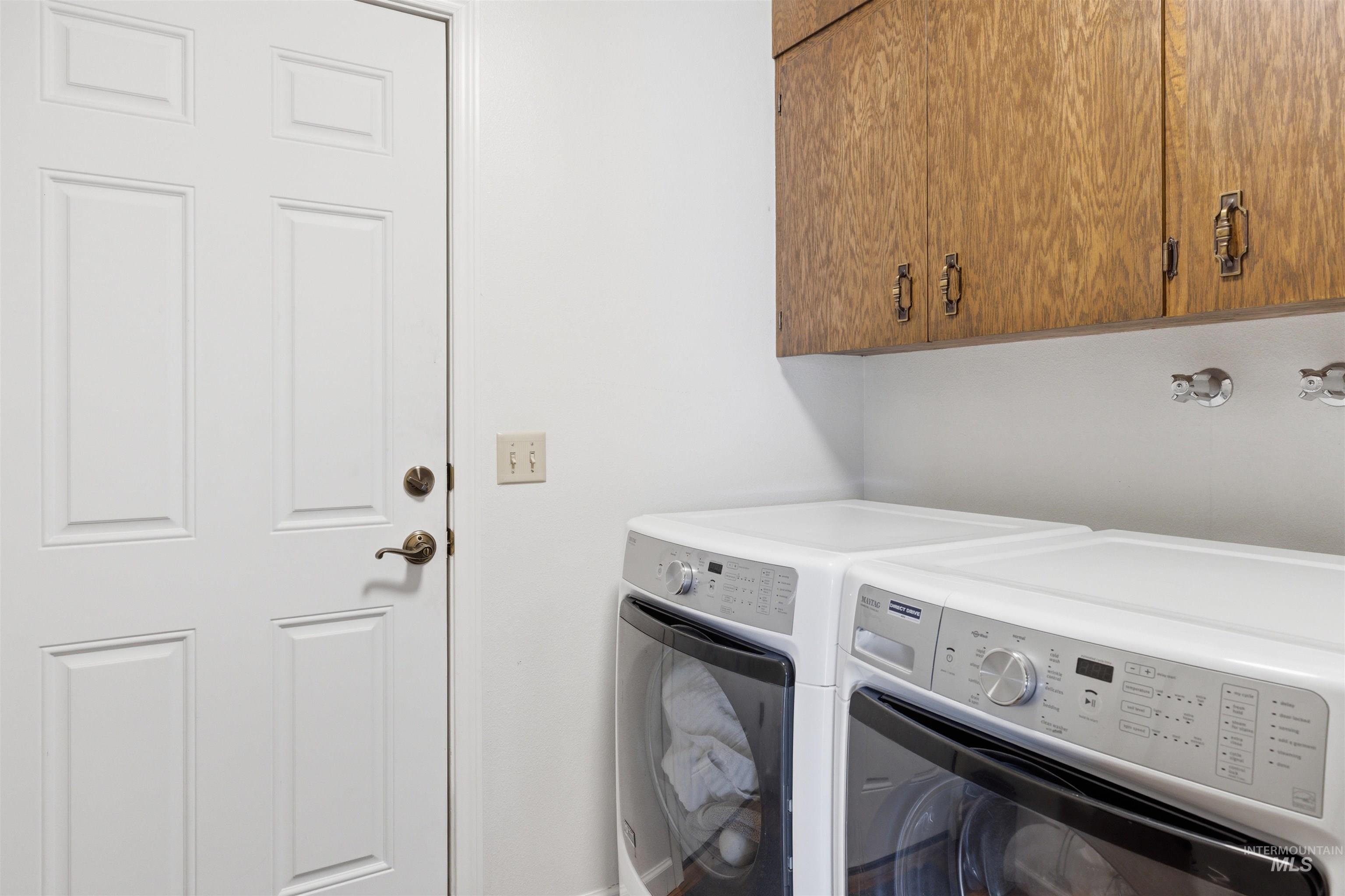 1205 Ponderosa Drive, Moscow, Idaho 83843, 4 Bedrooms, 3 Bathrooms, Residential For Sale, Price $600,000,MLS 98983530