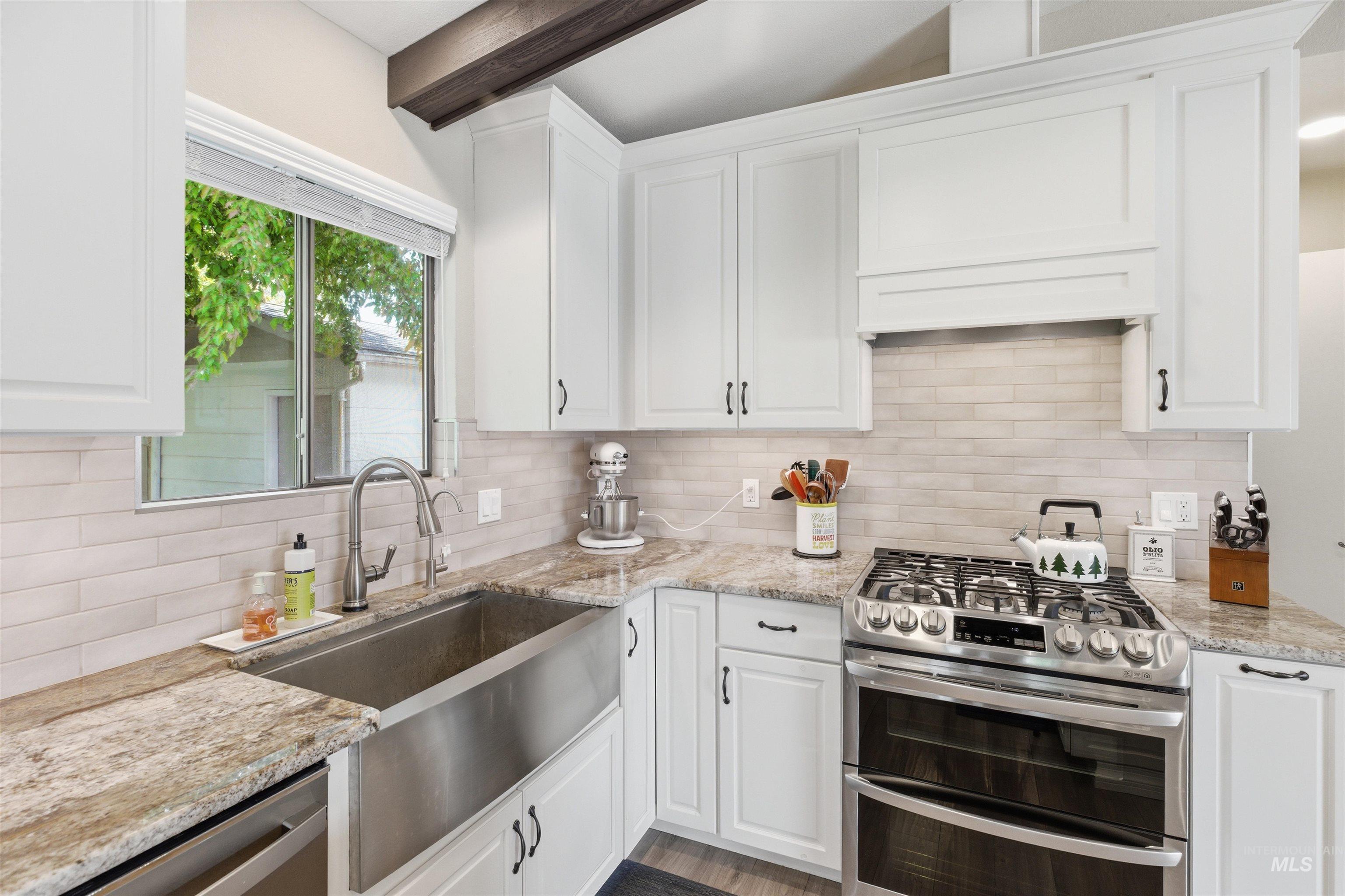 1205 Ponderosa Drive, Moscow, Idaho 83843, 4 Bedrooms, 3 Bathrooms, Residential For Sale, Price $600,000,MLS 98983530