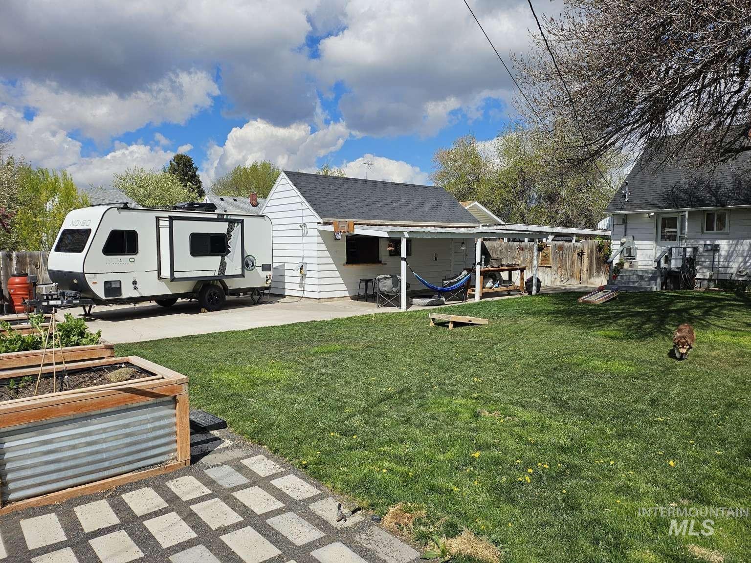 2026 11Th Ave, Twin Falls, Idaho 83301, 4 Bedrooms, 2 Bathrooms, Residential For Sale, Price $339,000, 98983533