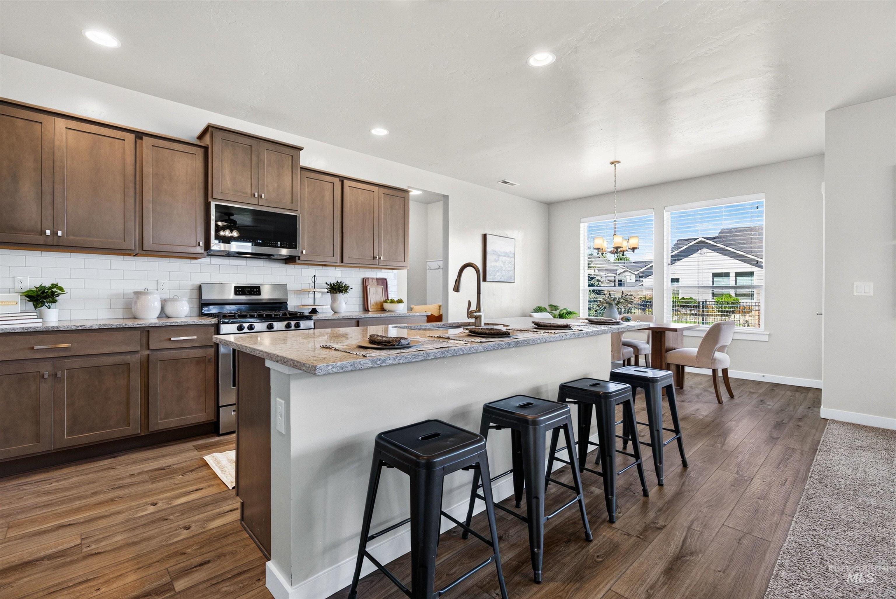 4102 W Spring House Drive, Eagle, Idaho 83616, 4 Bedrooms, 2.5 Bathrooms, Residential For Sale, Price $644,000,MLS 98983534