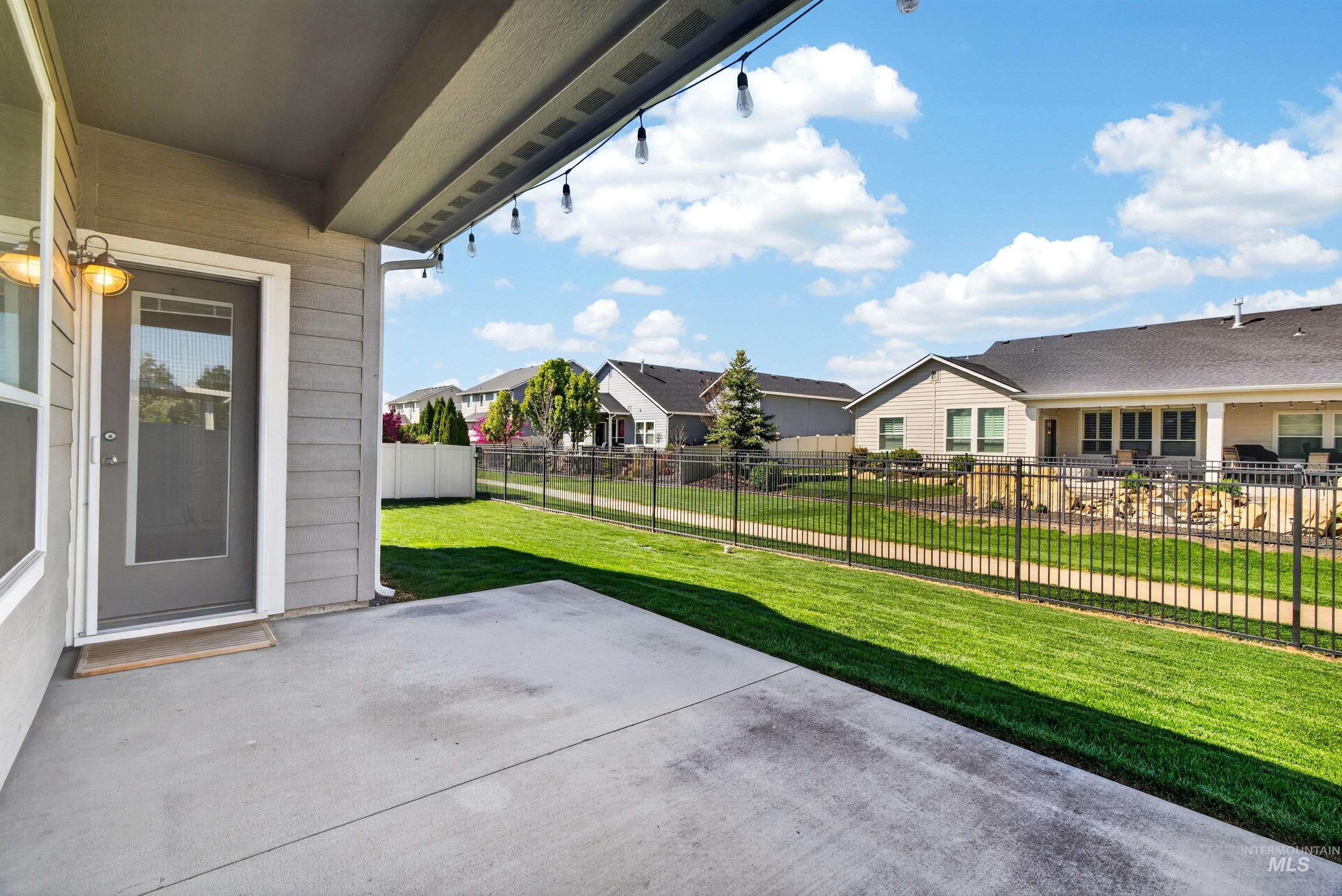 4102 W Spring House Drive, Eagle, Idaho 83616, 5 Bedrooms, 2.5 Bathrooms, Residential For Sale, Price $665,000, 98983534