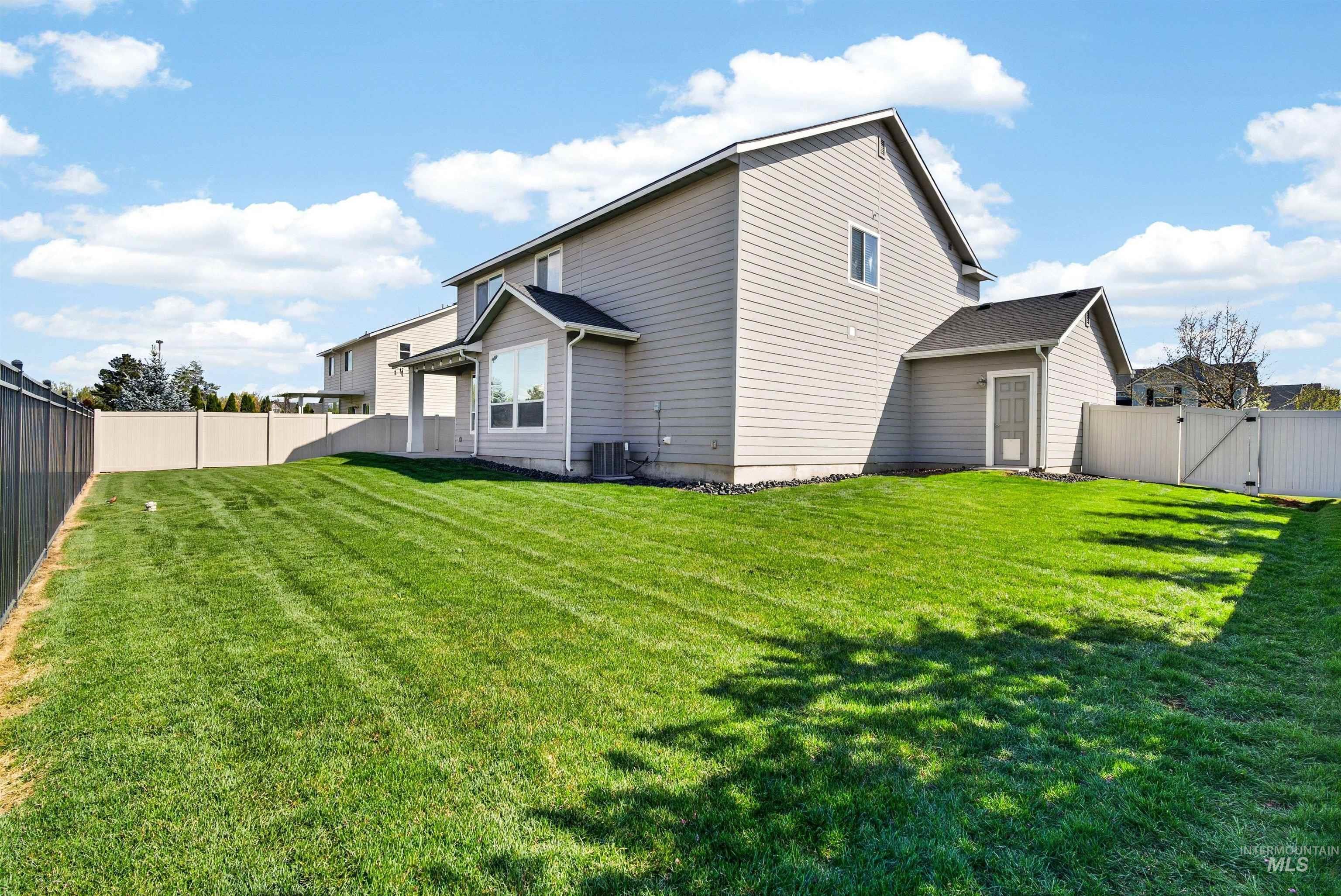 4102 W Spring House Drive, Eagle, Idaho 83616, 5 Bedrooms, 2.5 Bathrooms, Residential For Sale, Price $665,000, 98983534