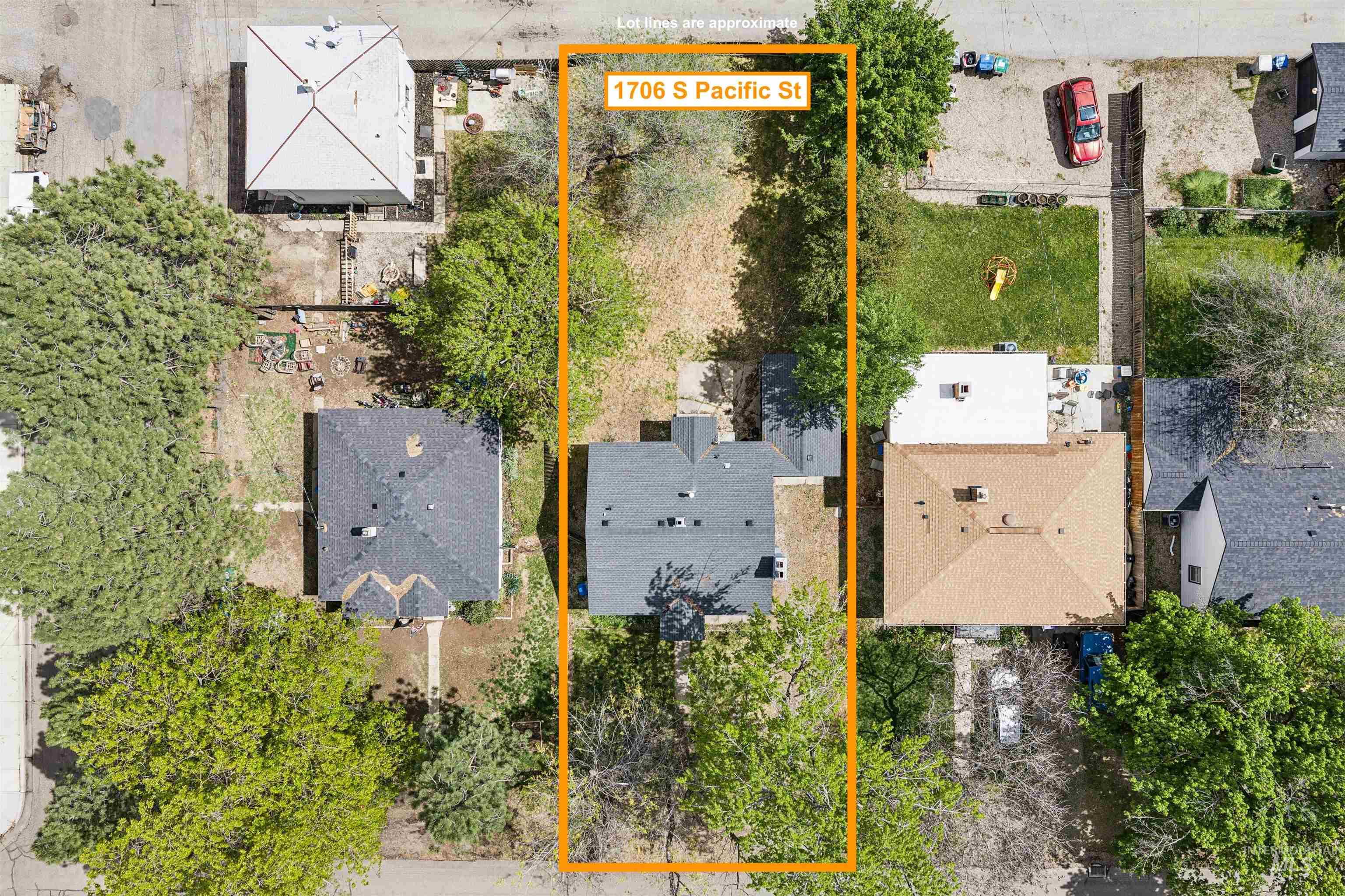 1706 S Pacific St, Boise, Idaho 83705, 2 Bedrooms, 1 Bathroom, Residential For Sale, Price $325,000, 98983535