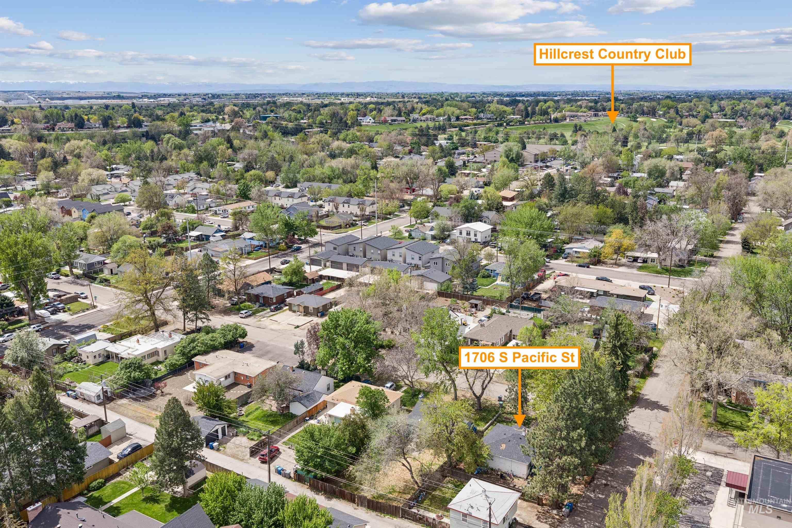 1706 S Pacific St, Boise, Idaho 83705, 2 Bedrooms, 1 Bathroom, Residential For Sale, Price $325,000, 98983535