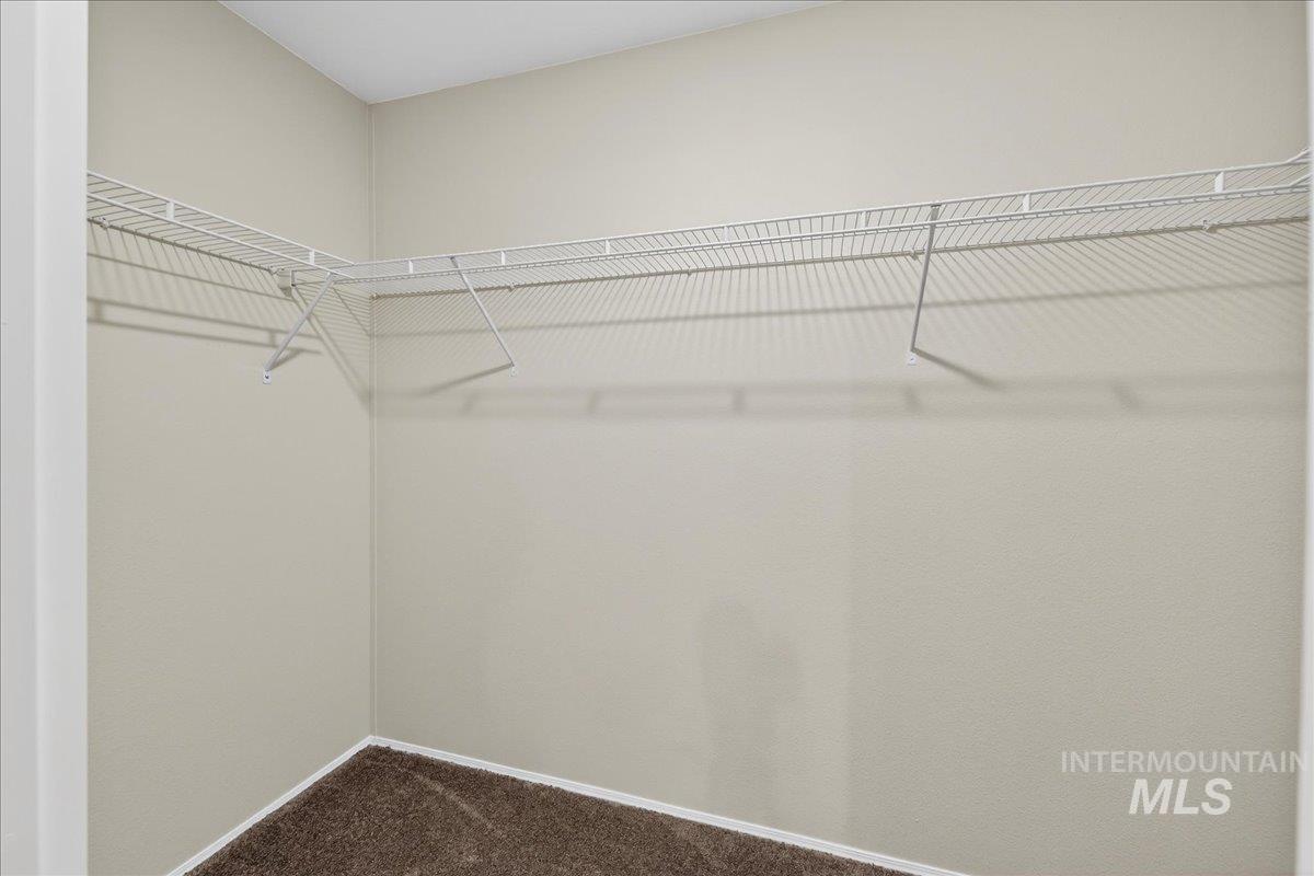 5692 N Confederate Lane, Boise, Idaho 83714, 3 Bedrooms, 2 Bathrooms, Residential For Sale, Price $189,000, 98983536