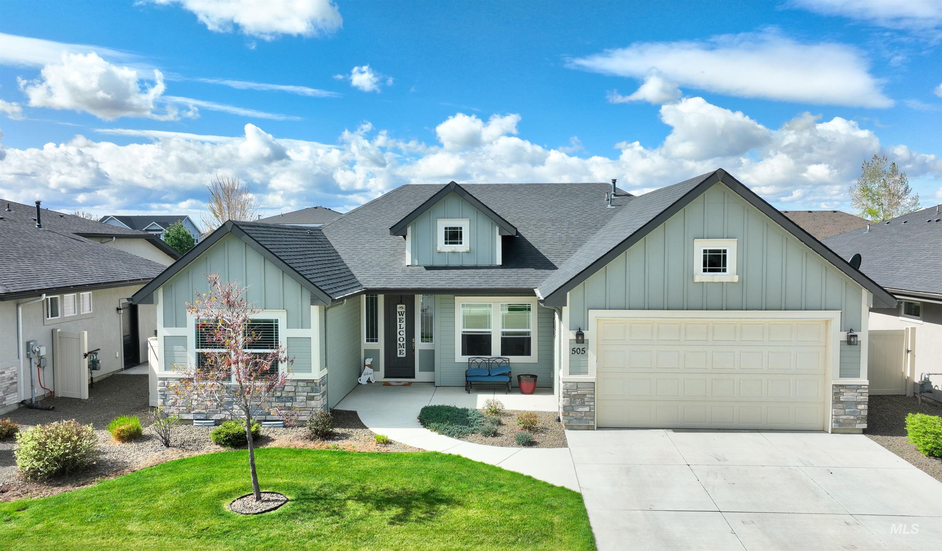 505 E Pascua, Kuna, Idaho 83634, 4 Bedrooms, 2 Bathrooms, Residential For Sale, Price $599,997,MLS 98983538
