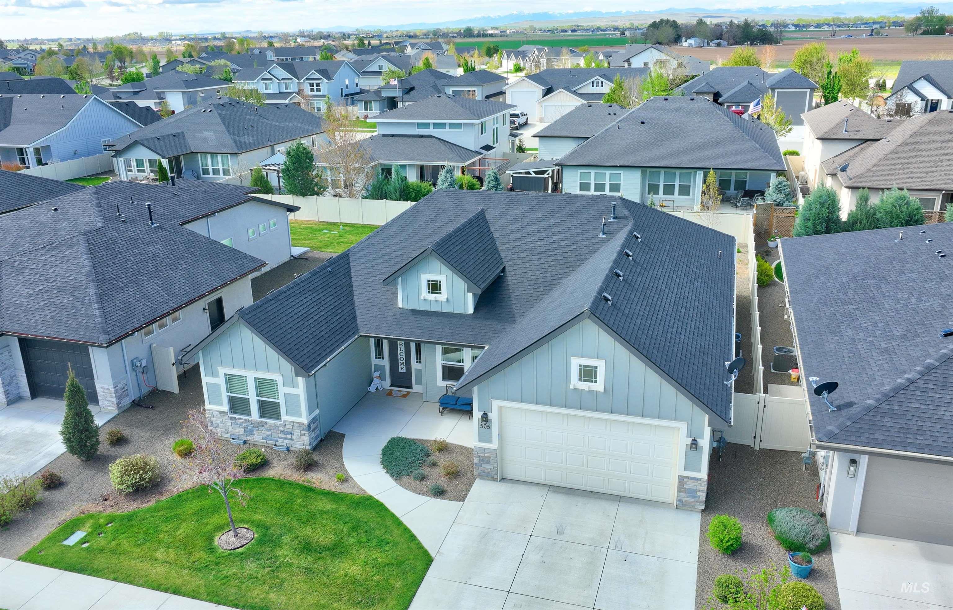 505 E Pascua, Kuna, Idaho 83634, 4 Bedrooms, 2 Bathrooms, Residential For Sale, Price $599,997,MLS 98983538