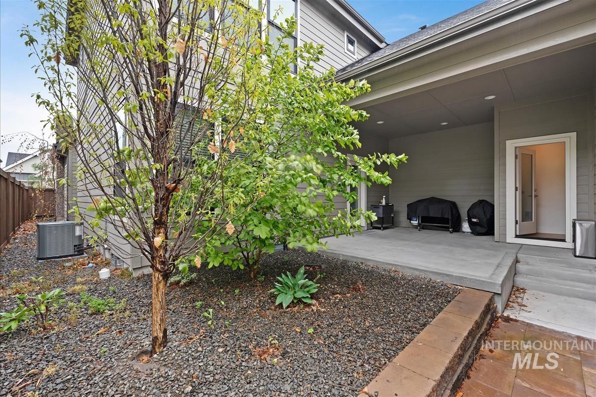 11661 N 23rd Ave, Boise, Idaho 83714, 3 Bedrooms, 3 Bathrooms, Residential For Sale, Price $699,000, 98983539