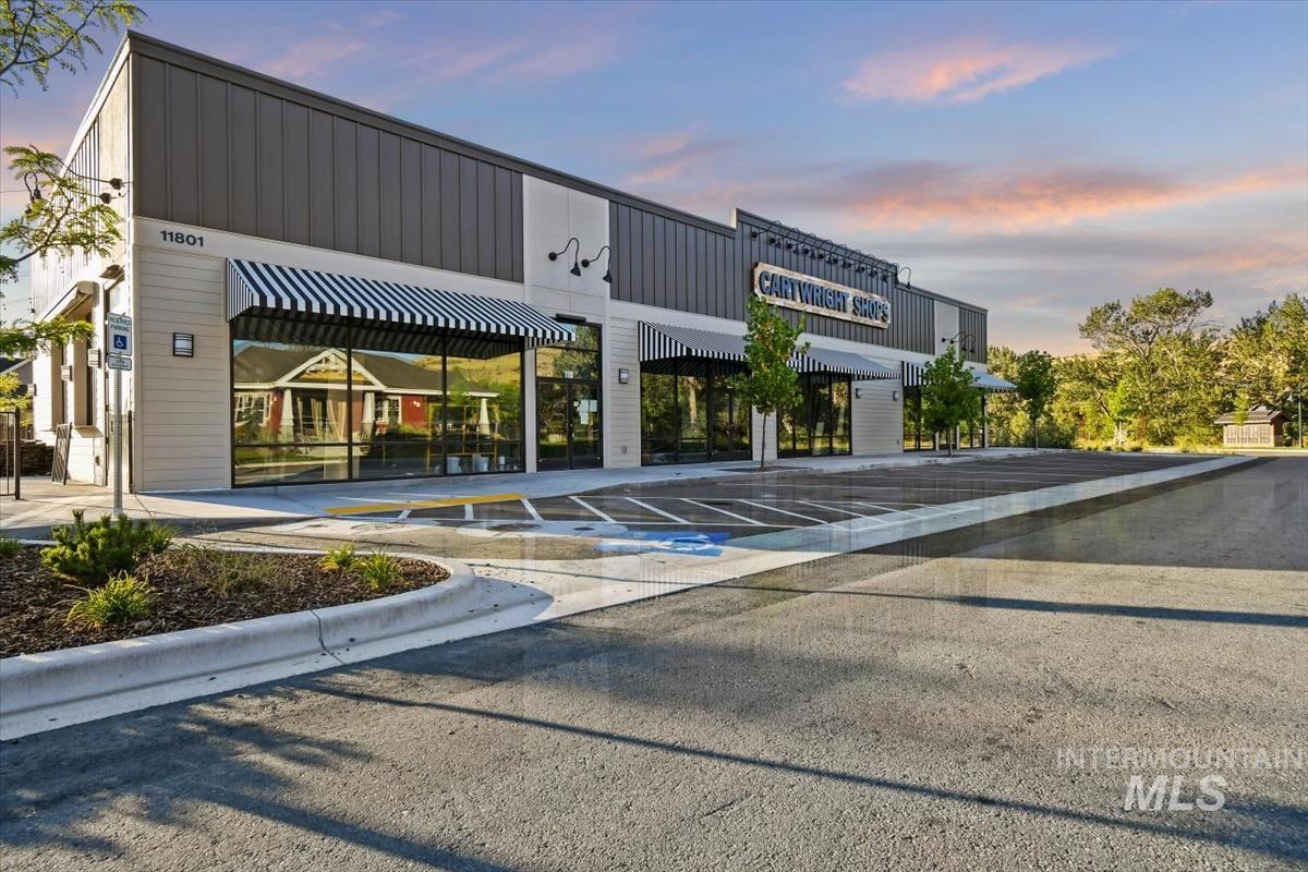 11661 N 23rd Ave, Boise, Idaho 83714, 3 Bedrooms, 3 Bathrooms, Residential For Sale, Price $699,000, 98983539