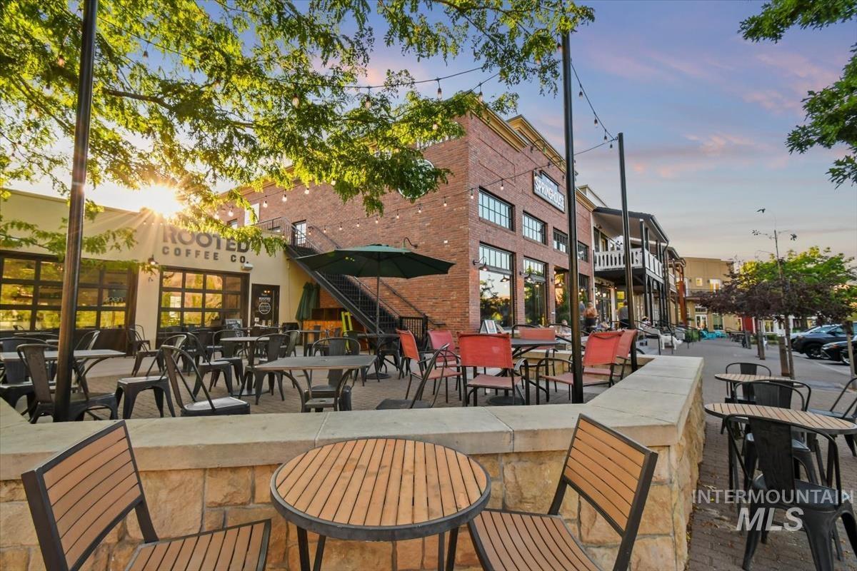 11661 N 23rd Ave, Boise, Idaho 83714, 3 Bedrooms, 3 Bathrooms, Residential For Sale, Price $699,000, 98983539