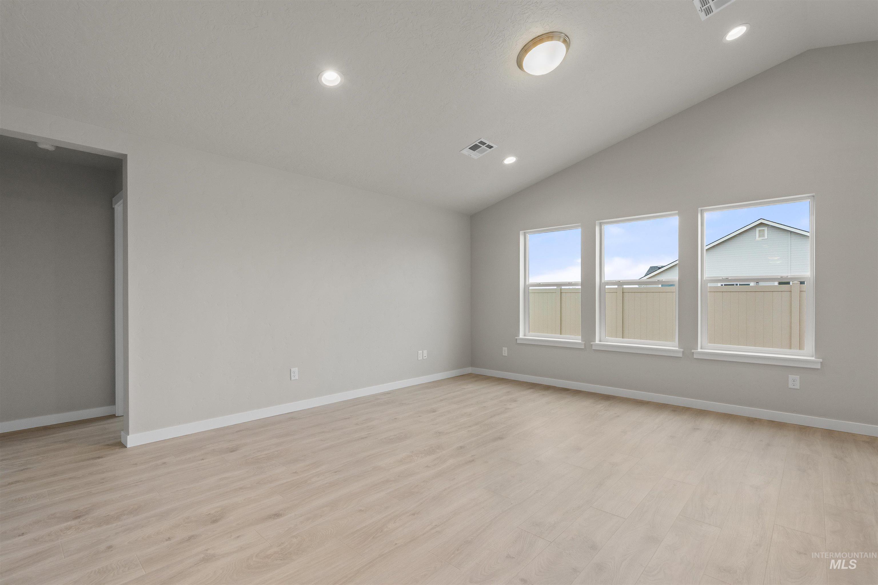 4403 Dawnstar Ave, Caldwell, Idaho 83607, 3 Bedrooms, 2 Bathrooms, Residential For Sale, Price $373,990,MLS 98983541