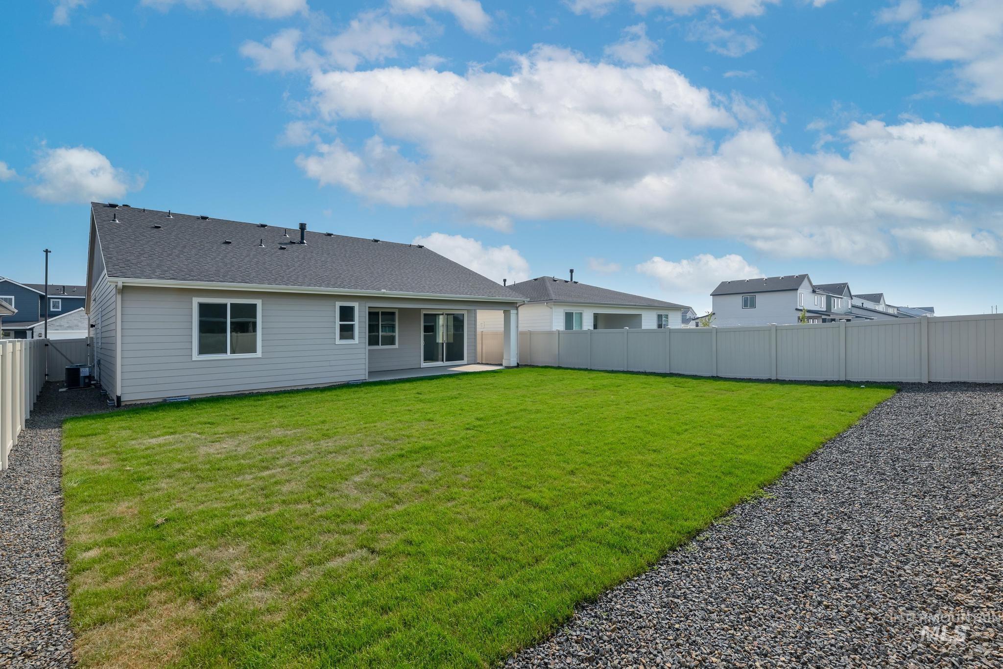 6058 W Snow Currant St, Meridian, Idaho 83646, 3 Bedrooms, 2 Bathrooms, Residential For Sale, Price $534,000,MLS 98983543