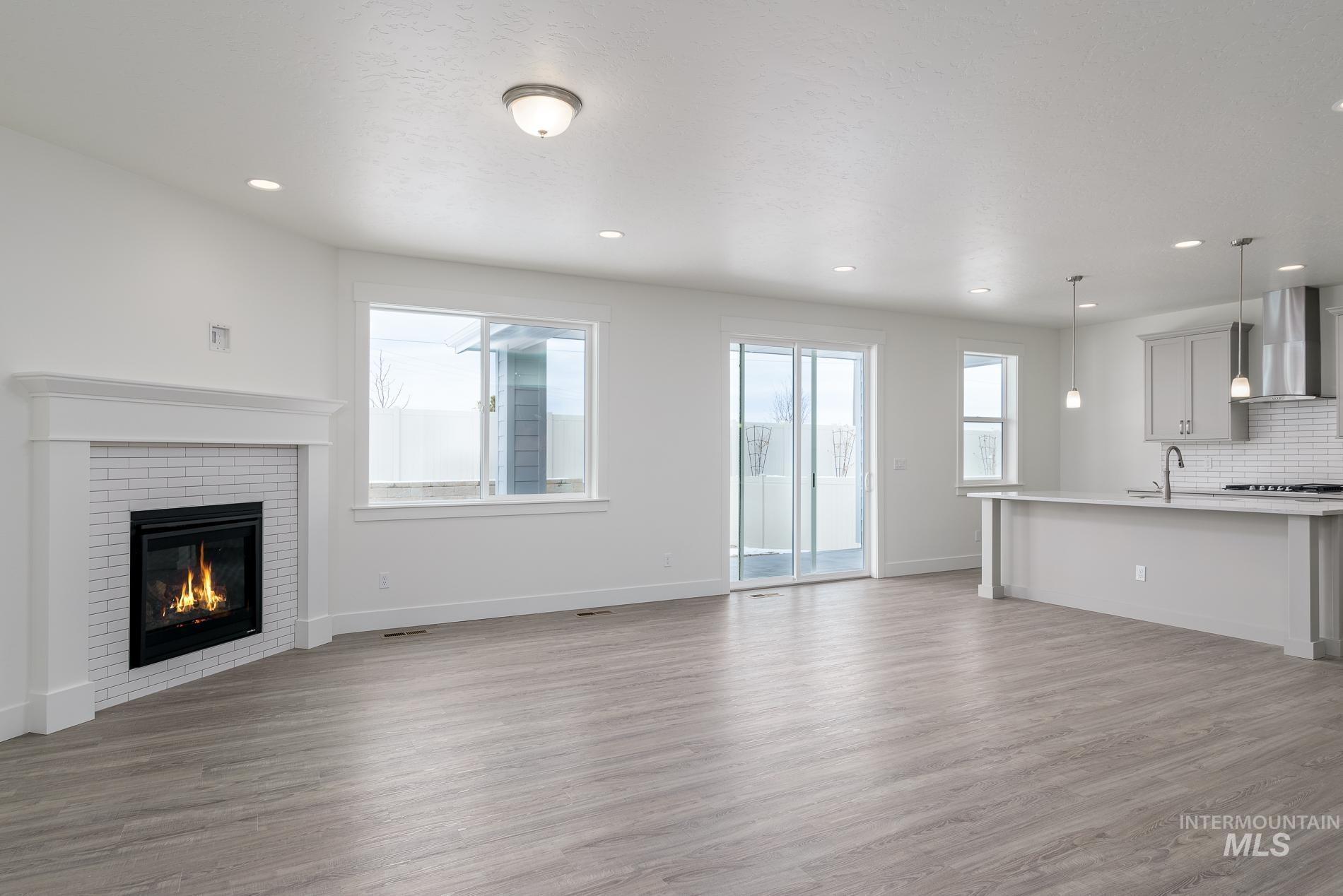 1420 N Buckskin Ave, Middleton, Idaho 83644, 3 Bedrooms, 2 Bathrooms, Residential For Sale, Price $485,995, 98983544