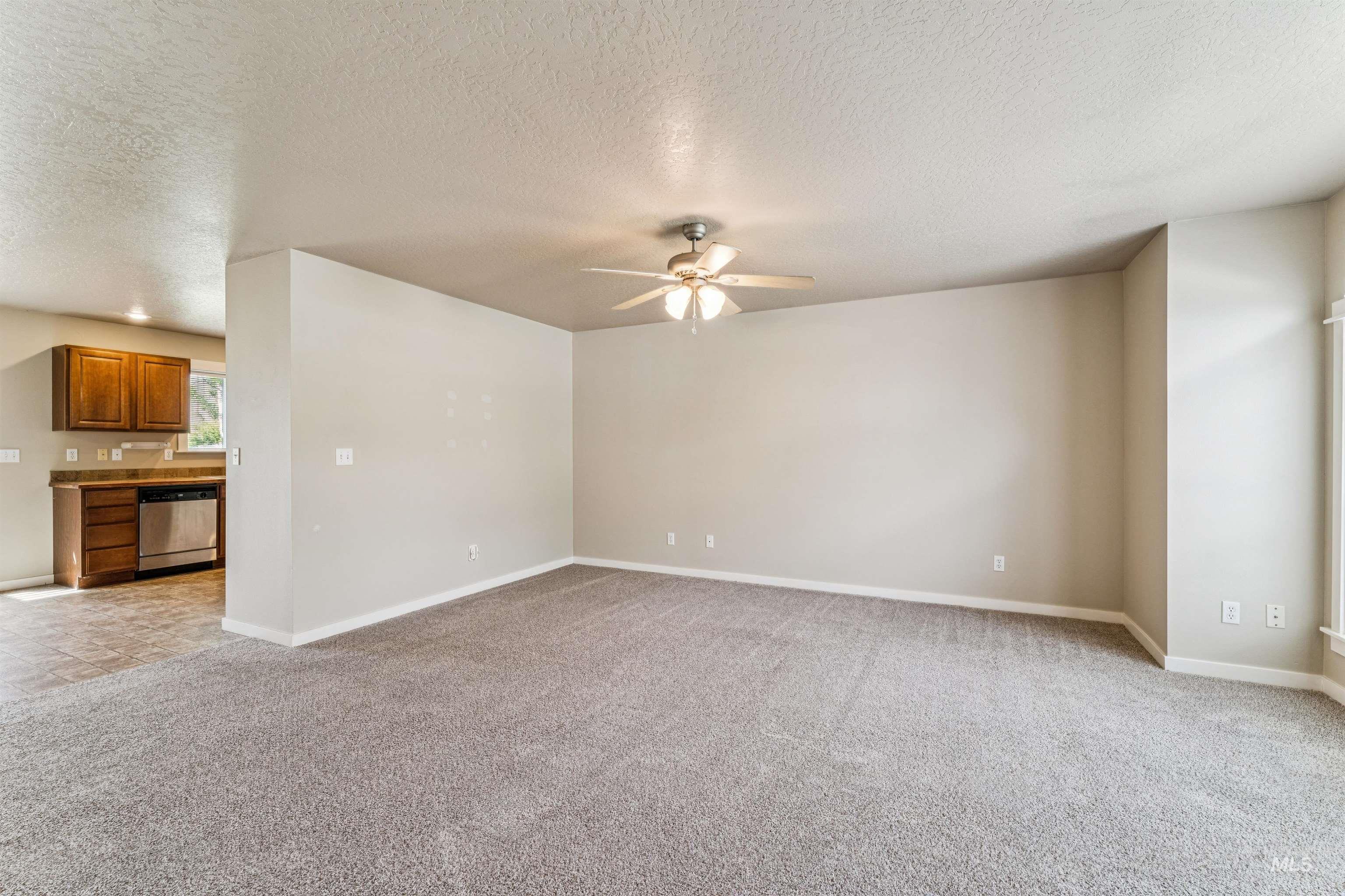 11427 W Silverview St., Boise, Idaho 83713, 3 Bedrooms, 2 Bathrooms, Residential For Sale, Price $399,900,MLS 98983545