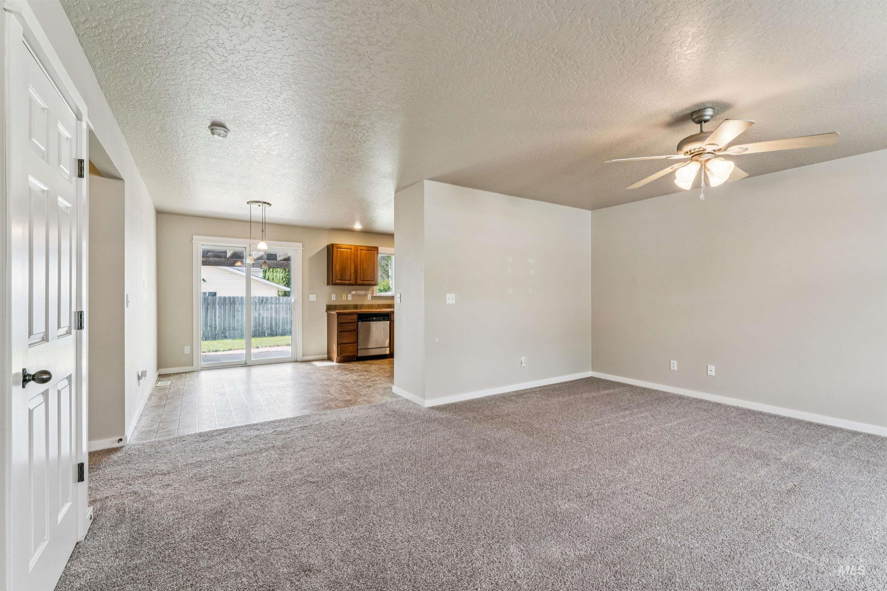 11427 W Silverview St., Boise, Idaho 83713, 3 Bedrooms, 2 Bathrooms, Residential For Sale, Price $399,900,MLS 98983545