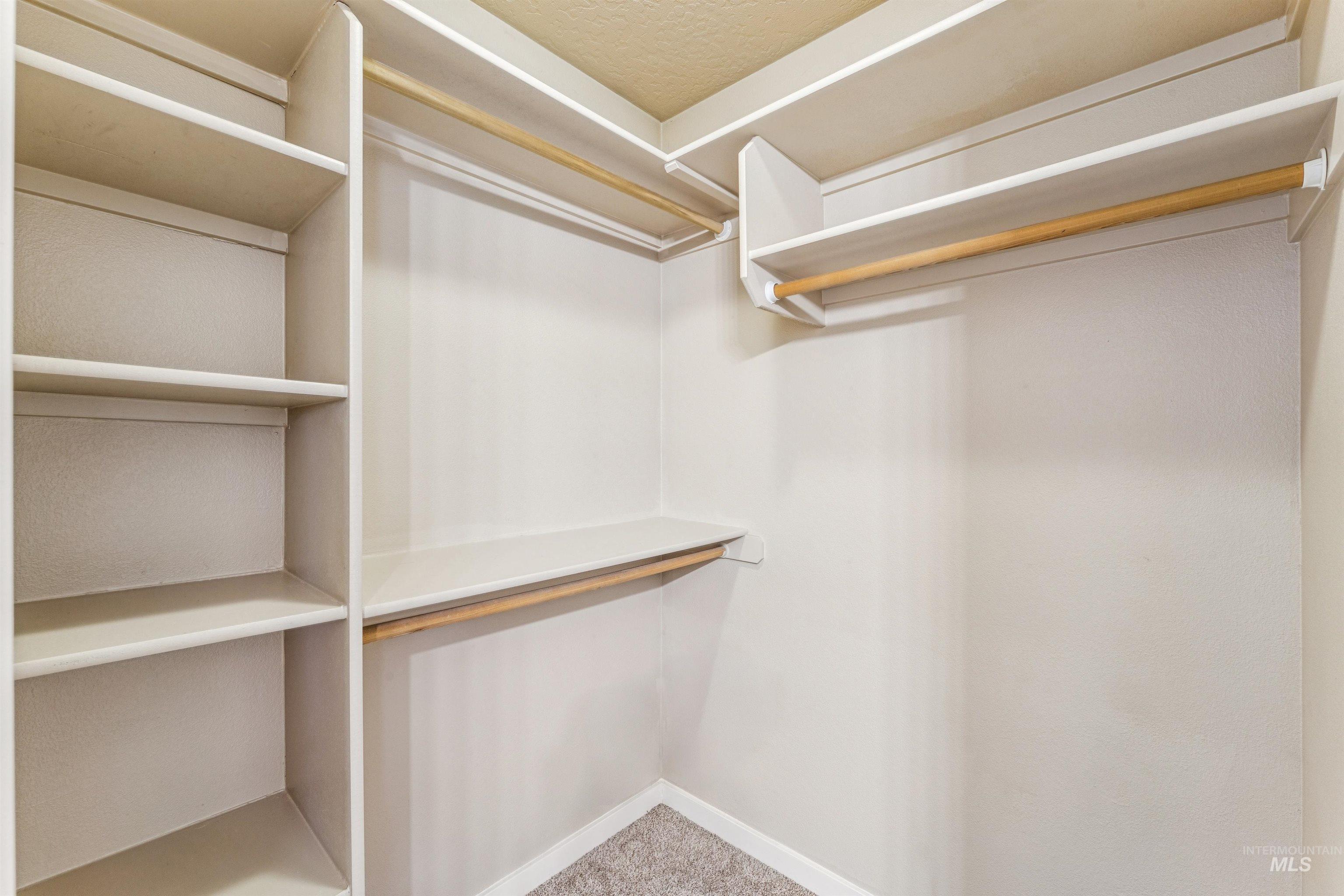 11427 W Silverview St., Boise, Idaho 83713, 3 Bedrooms, 2 Bathrooms, Residential For Sale, Price $399,900,MLS 98983545