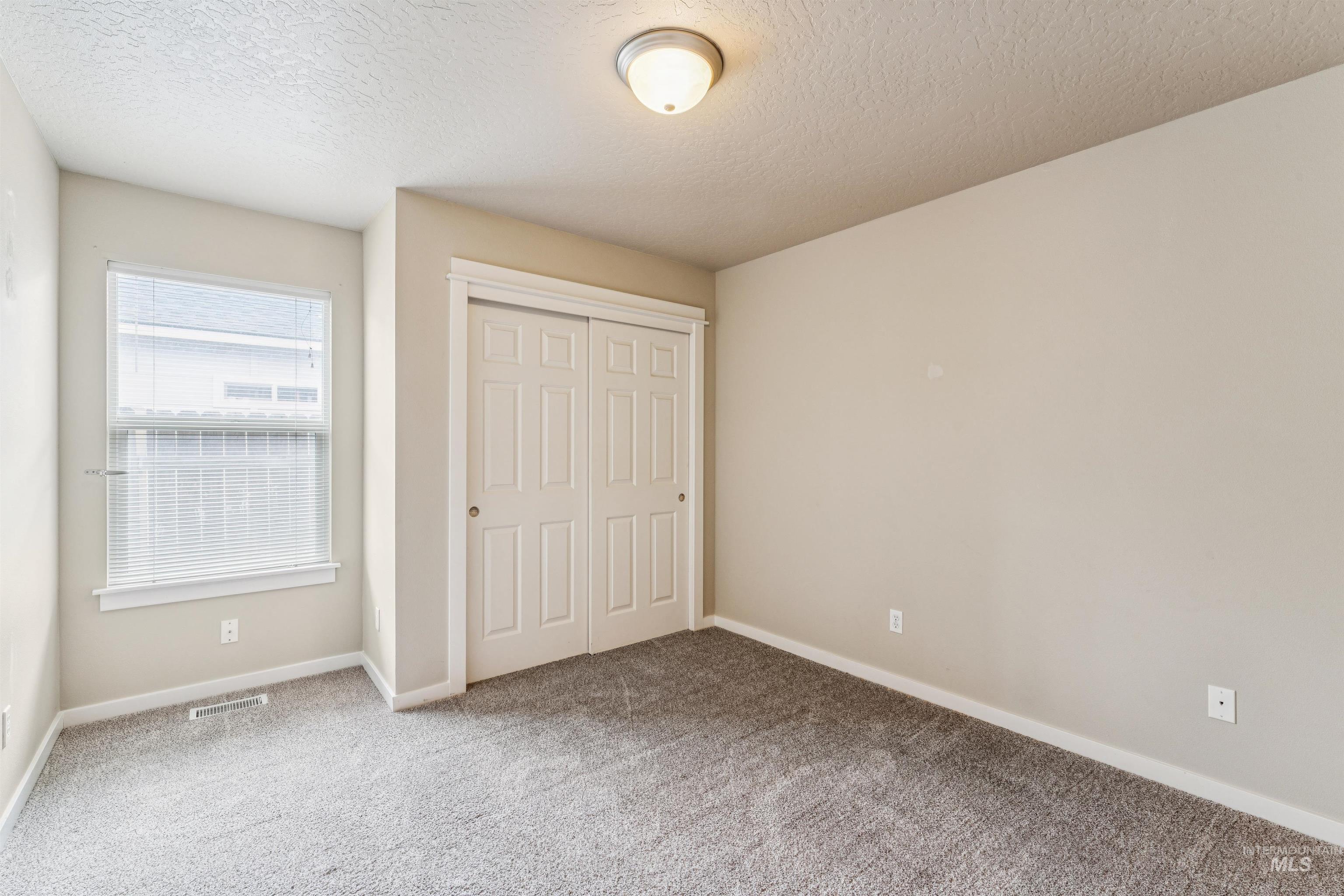 11427 W Silverview St., Boise, Idaho 83713, 3 Bedrooms, 2 Bathrooms, Residential For Sale, Price $399,900, 98983545