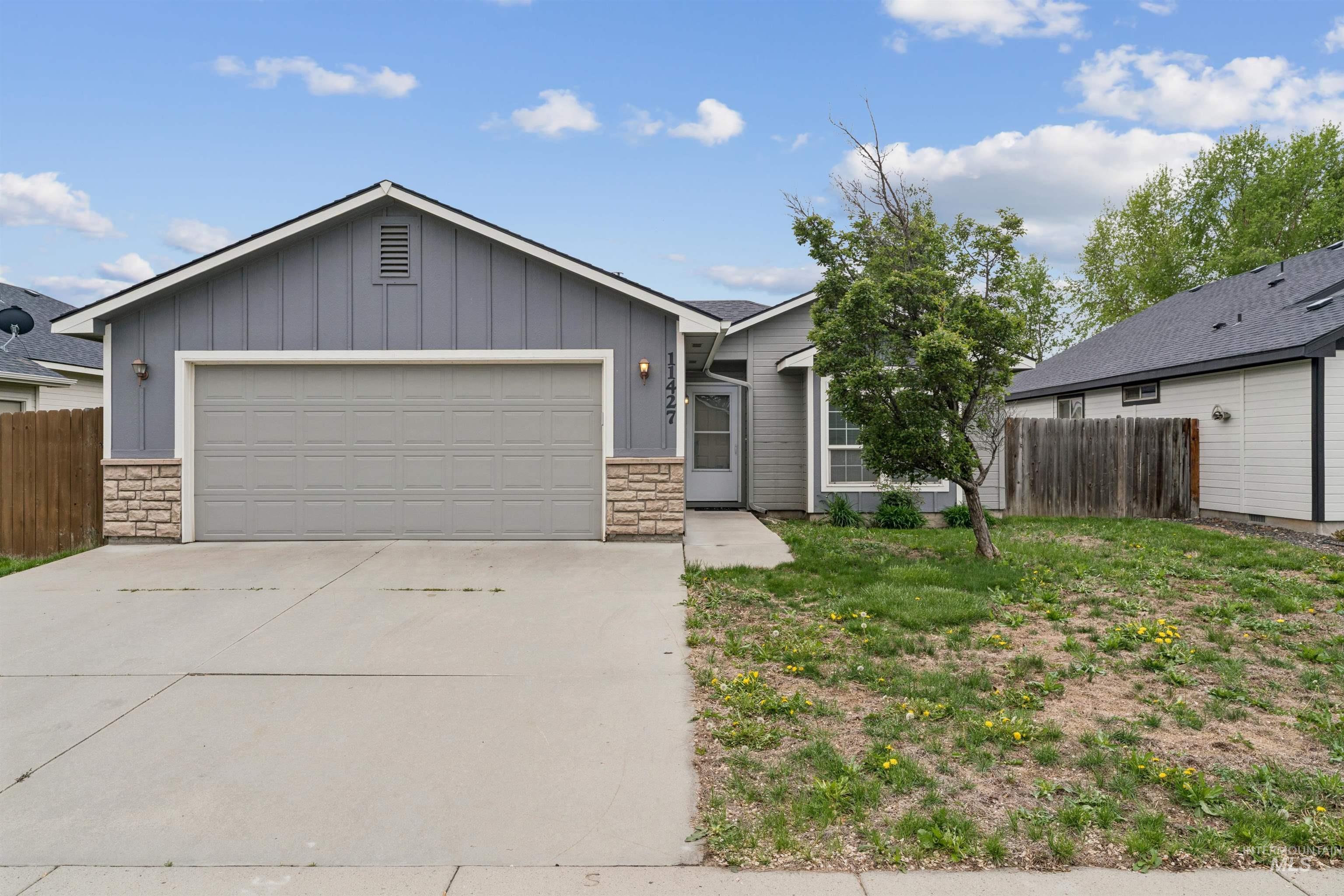 11427 W Silverview St., Boise, Idaho 83713, 3 Bedrooms, 2 Bathrooms, Residential For Sale, Price $399,900,MLS 98983545