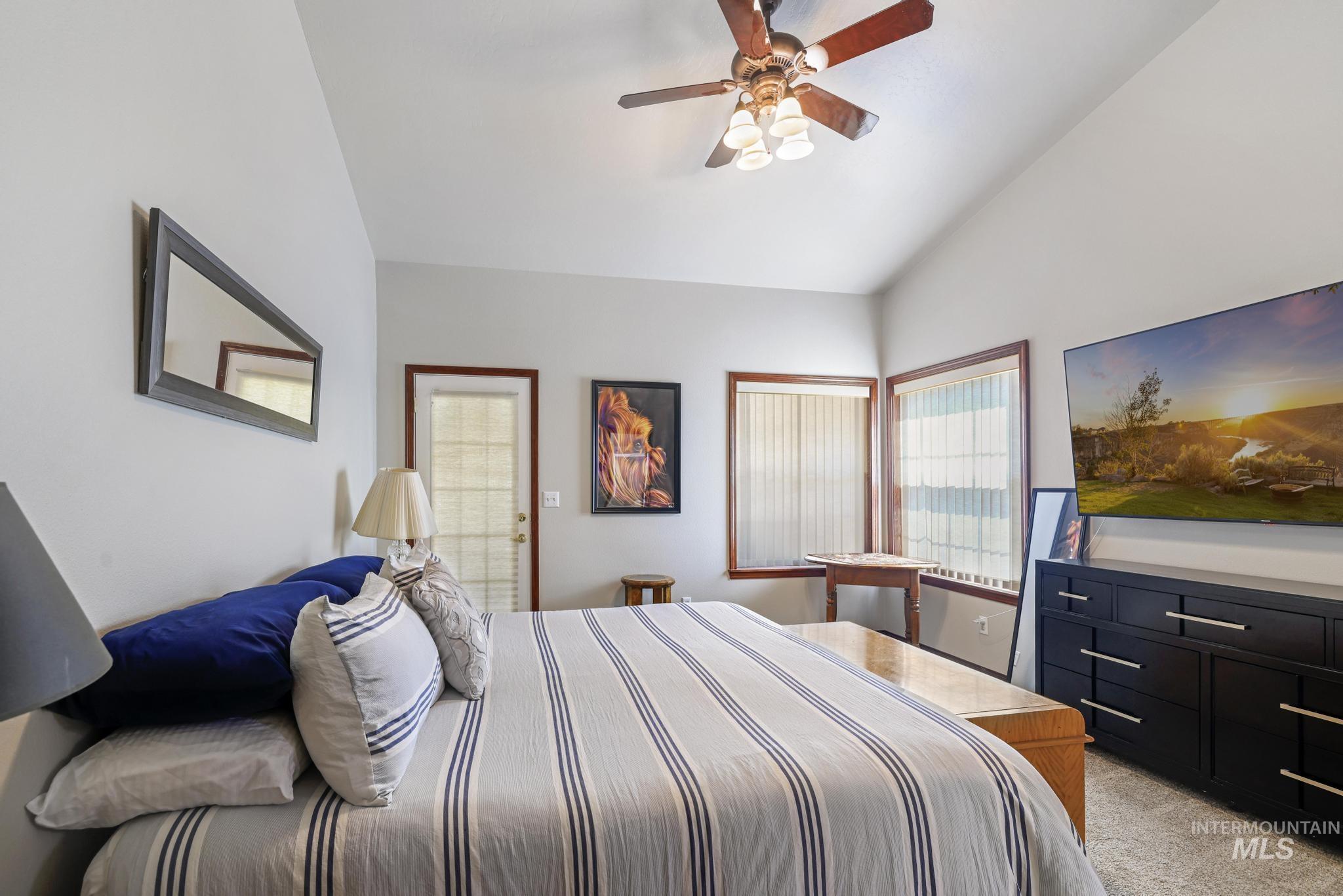 1558 Brookside Loop, Twin Falls, Idaho 83301-3470, 3 Bedrooms, 2 Bathrooms, Residential For Sale, Price $420,369,MLS 98983546