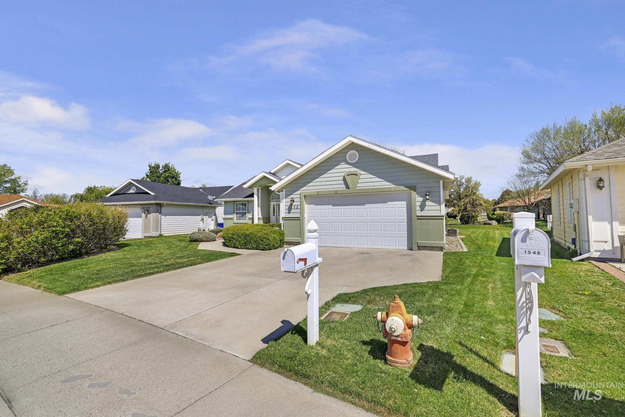1558 Brookside Loop, Twin Falls, Idaho 83301-3470, 3 Bedrooms, 2 Bathrooms, Residential For Sale, Price $420,369,MLS 98983546
