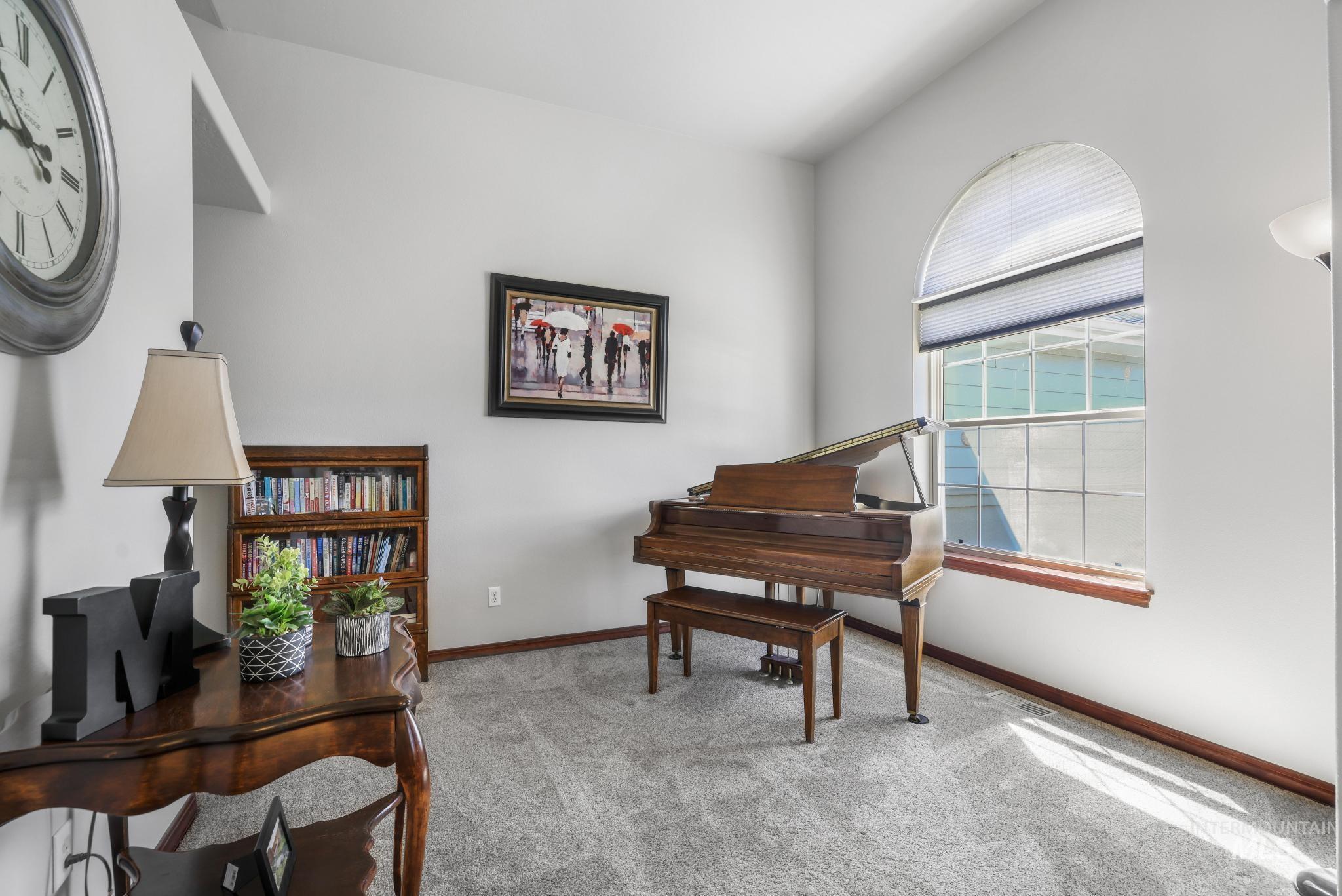 1558 Brookside Loop, Twin Falls, Idaho 83301-3470, 3 Bedrooms, 2 Bathrooms, Residential For Sale, Price $420,369,MLS 98983546