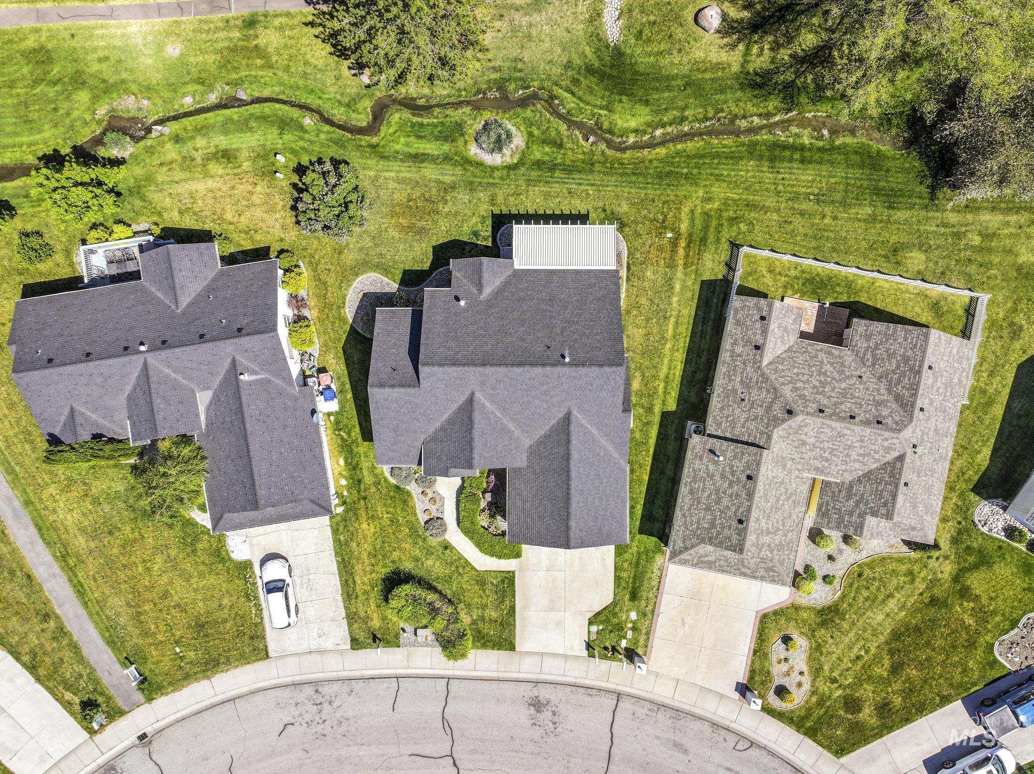 1558 Brookside Loop, Twin Falls, Idaho 83301-3470, 3 Bedrooms, 2 Bathrooms, Residential For Sale, Price $420,369,MLS 98983546