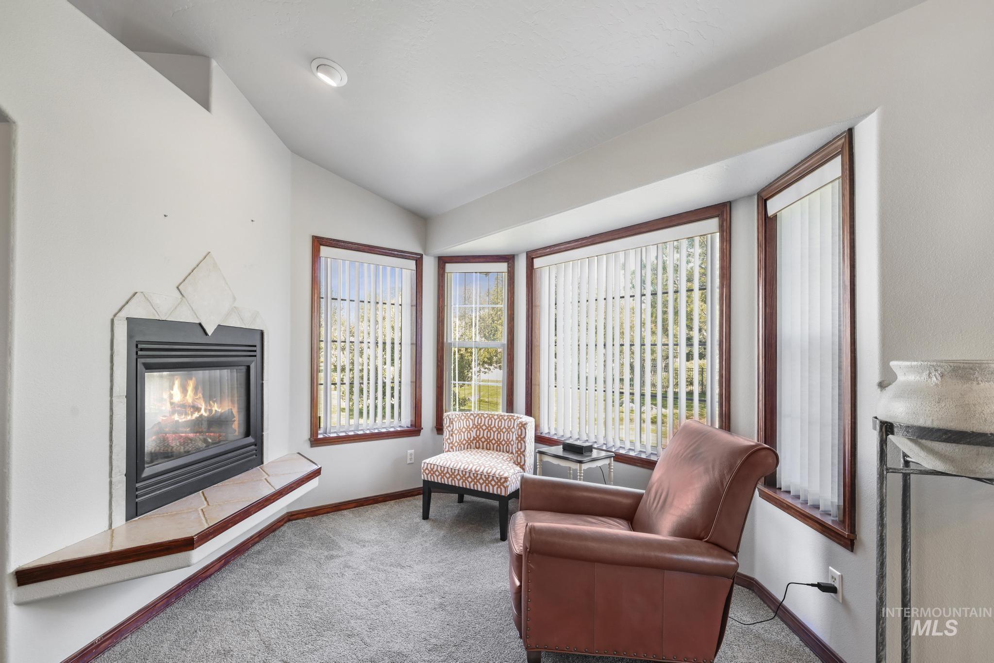 1558 Brookside Loop, Twin Falls, Idaho 83301-3470, 3 Bedrooms, 2 Bathrooms, Residential For Sale, Price $420,369,MLS 98983546