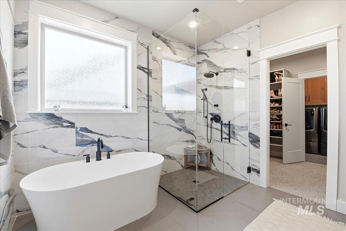 761 S Short Ln, Eagle, Idaho 83616, 4 Bedrooms, 3.5 Bathrooms, Residential For Sale, Price $1,295,000, 98983547