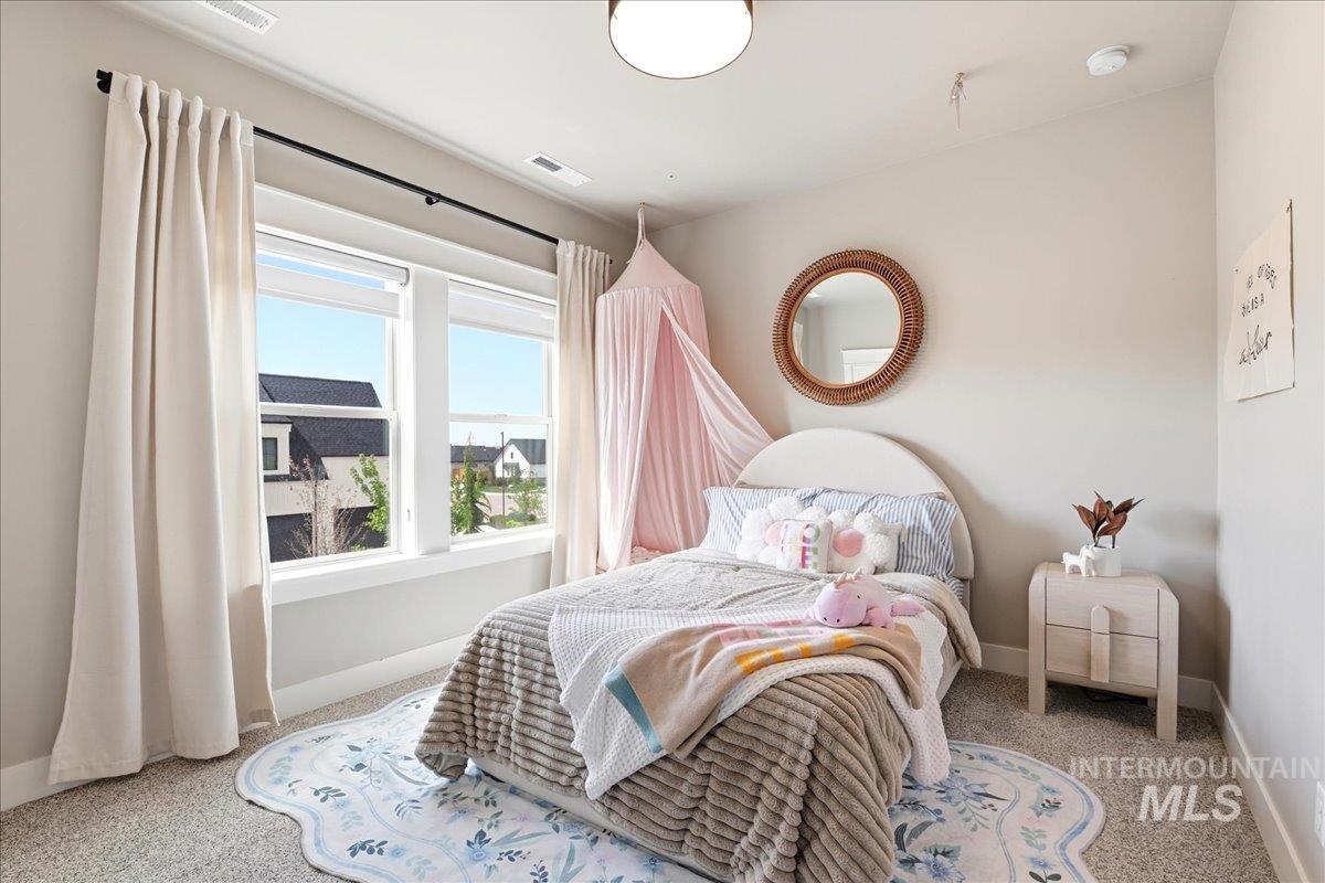 761 S Short Ln, Eagle, Idaho 83616, 4 Bedrooms, 3.5 Bathrooms, Residential For Sale, Price $1,295,000, 98983547