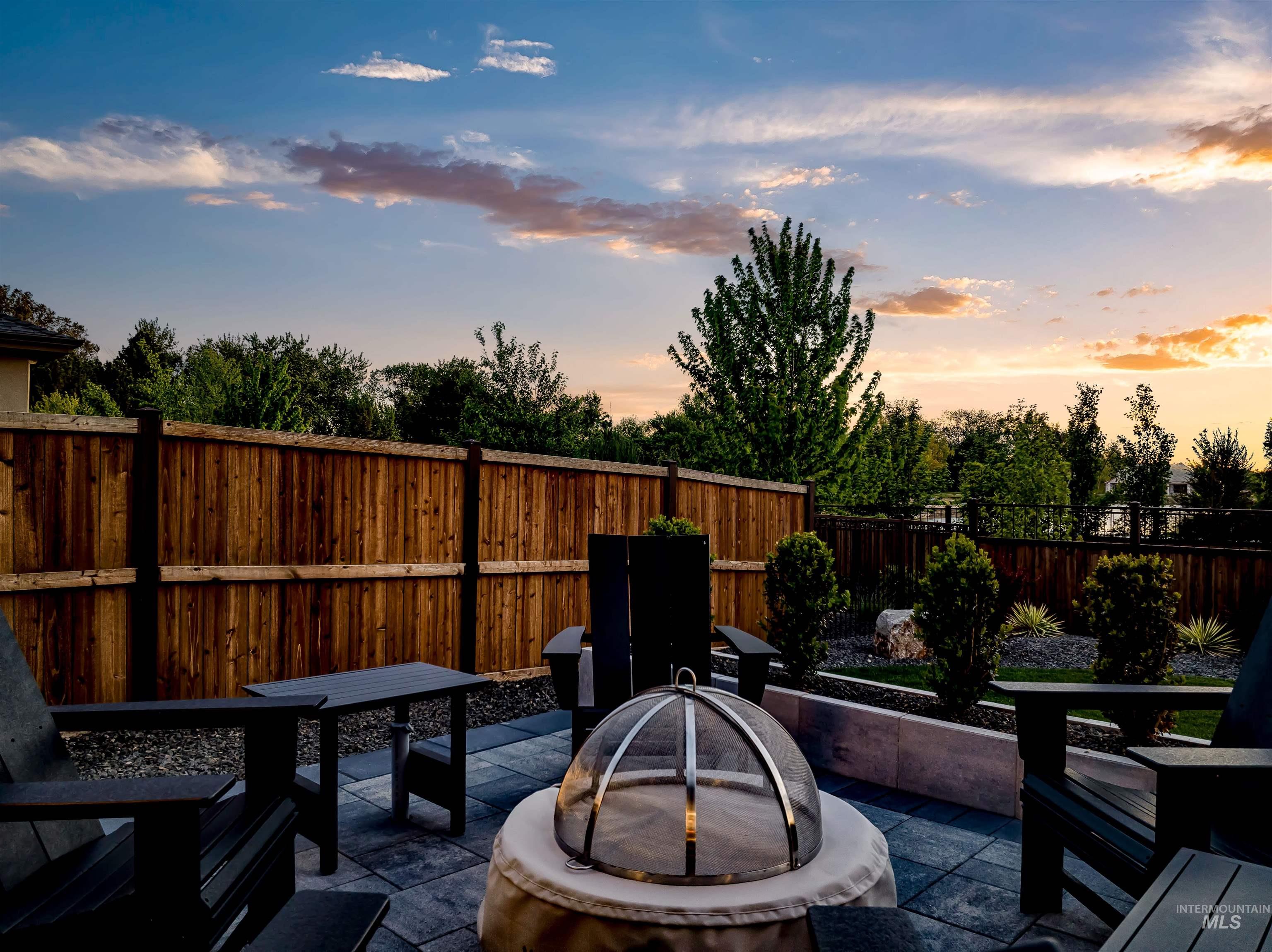 761 S Short Ln, Eagle, Idaho 83616, 4 Bedrooms, 3.5 Bathrooms, Residential For Sale, Price $1,295,000, 98983547