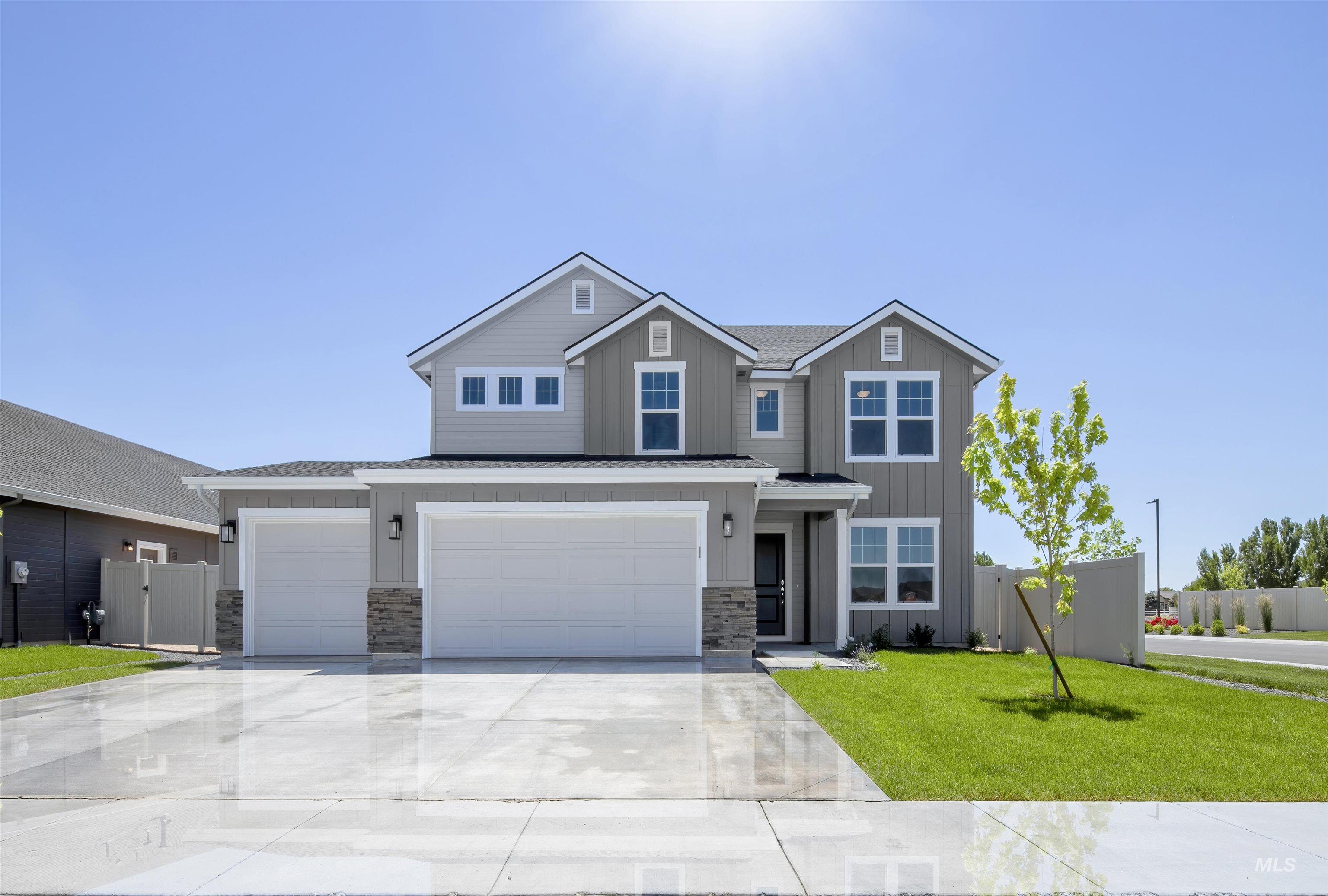 4322 Dawnstar Ave, Caldwell, Idaho 83607, 4 Bedrooms, 2.5 Bathrooms, Residential For Sale, Price $461,990, 98983548