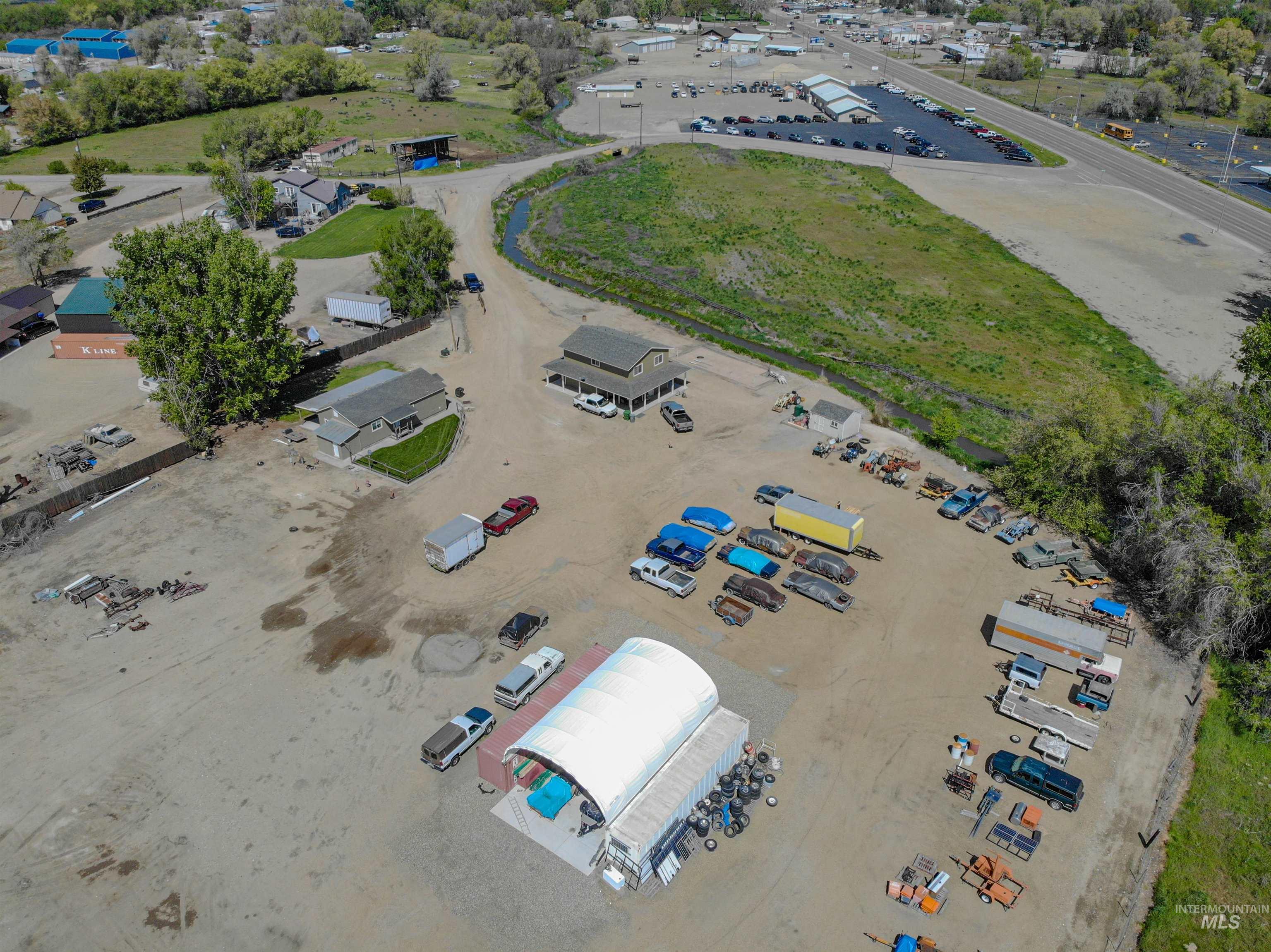 1070 Dewitt, Payette, Idaho 83661, 2 Bedrooms, 2 Bathrooms, Residential For Sale, Price $820,000,MLS 98983550