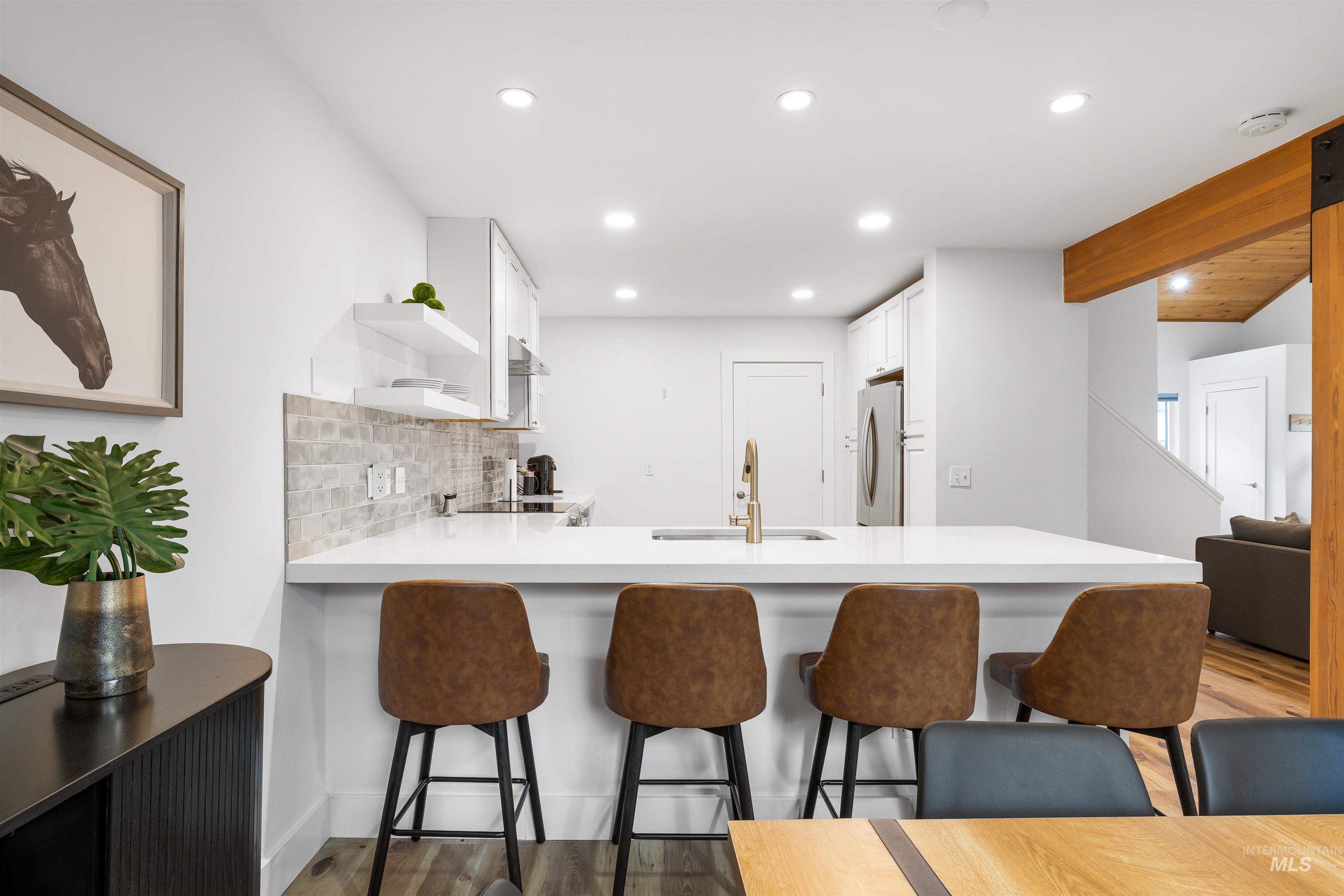 15 Buck Lane, Sun Valley, Idaho 83533, 2 Bedrooms, 2.5 Bathrooms, Residential For Sale, Price $1,495,000, 98983552