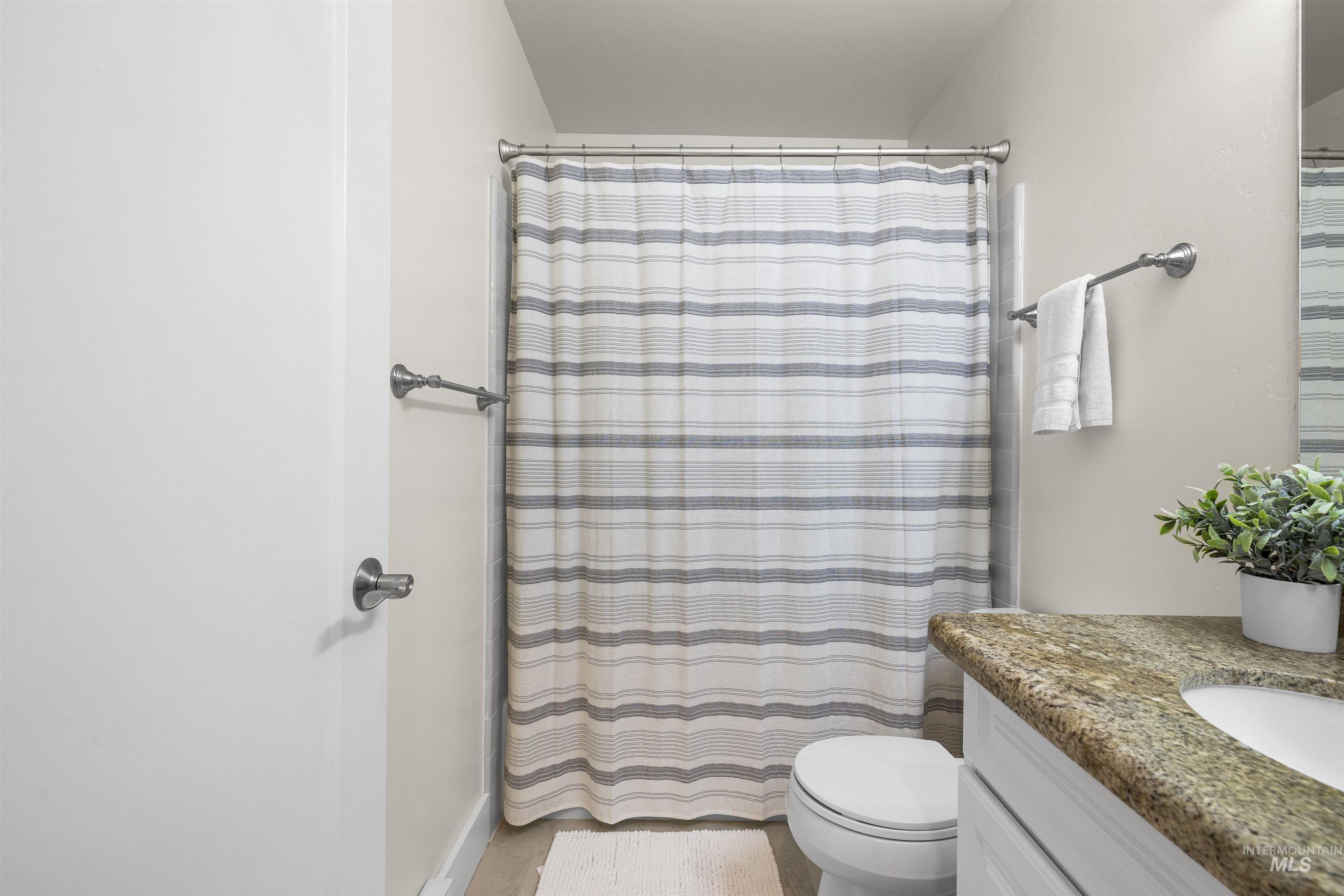 15 Buck Lane, Sun Valley, Idaho 83533, 2 Bedrooms, 2.5 Bathrooms, Residential For Sale, Price $1,495,000, 98983552