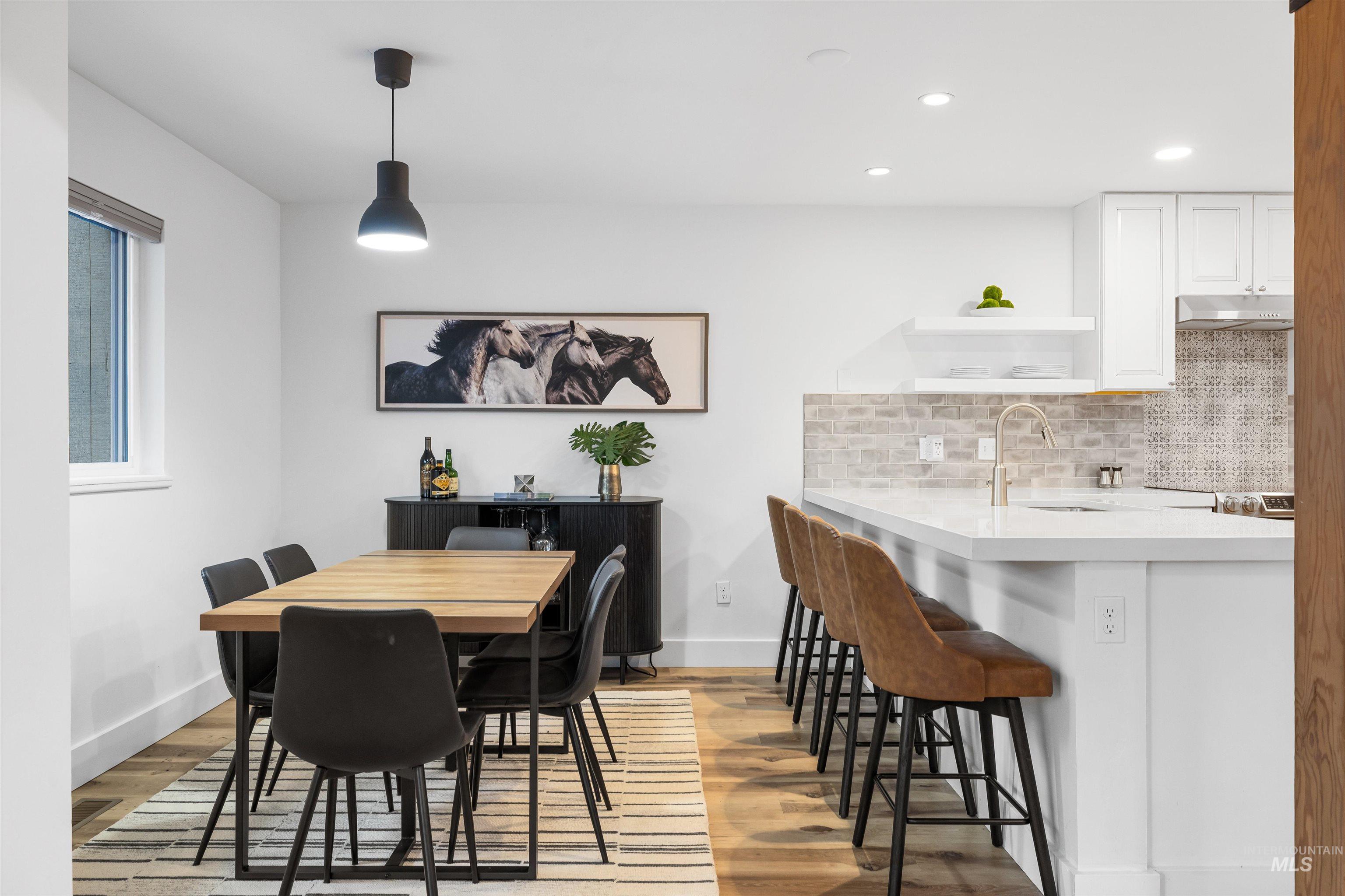 15 Buck Lane, Sun Valley, Idaho 83533, 2 Bedrooms, 2.5 Bathrooms, Residential For Sale, Price $1,495,000, 98983552