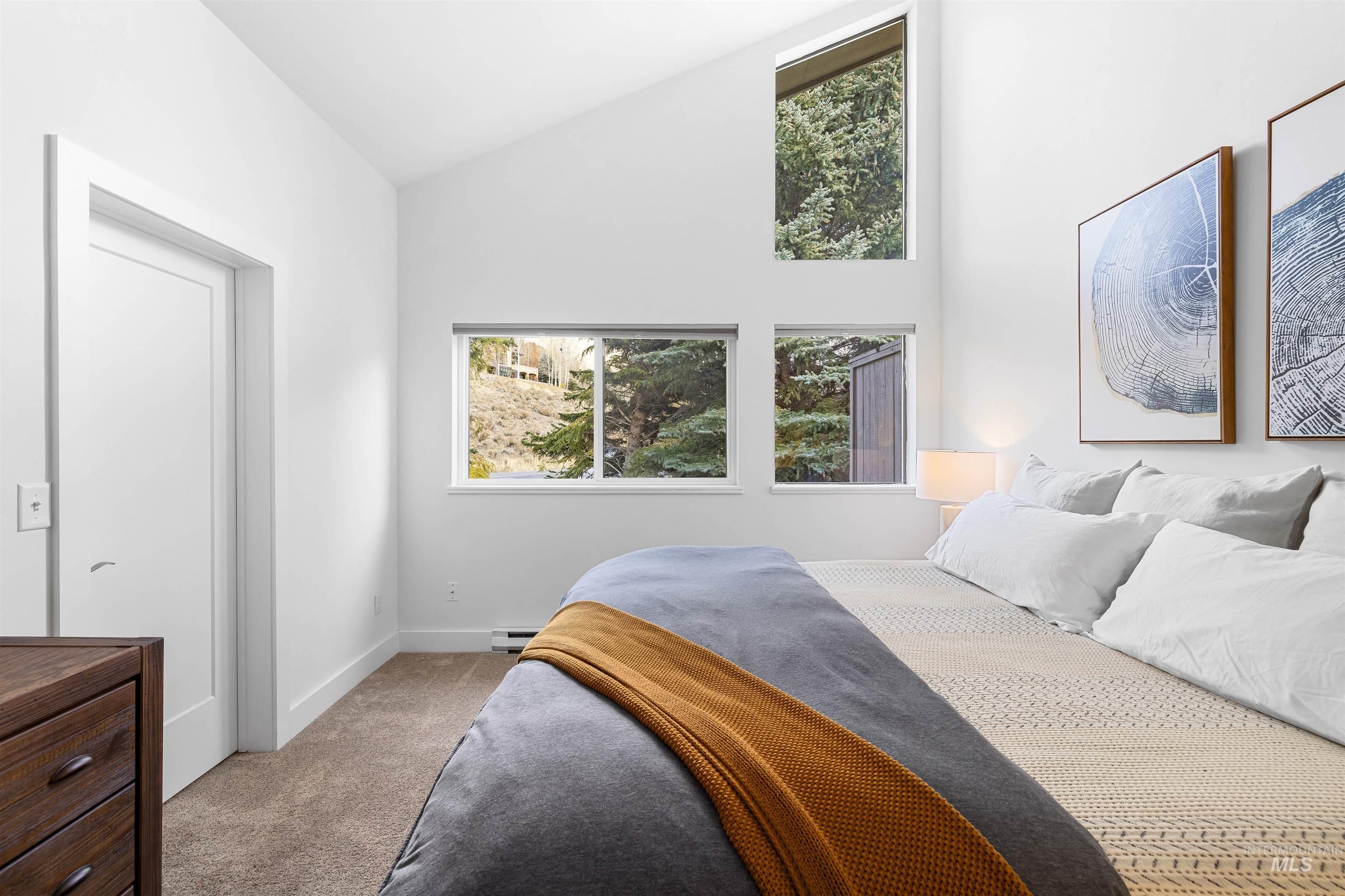 15 Buck Lane, Sun Valley, Idaho 83533, 2 Bedrooms, 2.5 Bathrooms, Residential For Sale, Price $1,495,000, 98983552