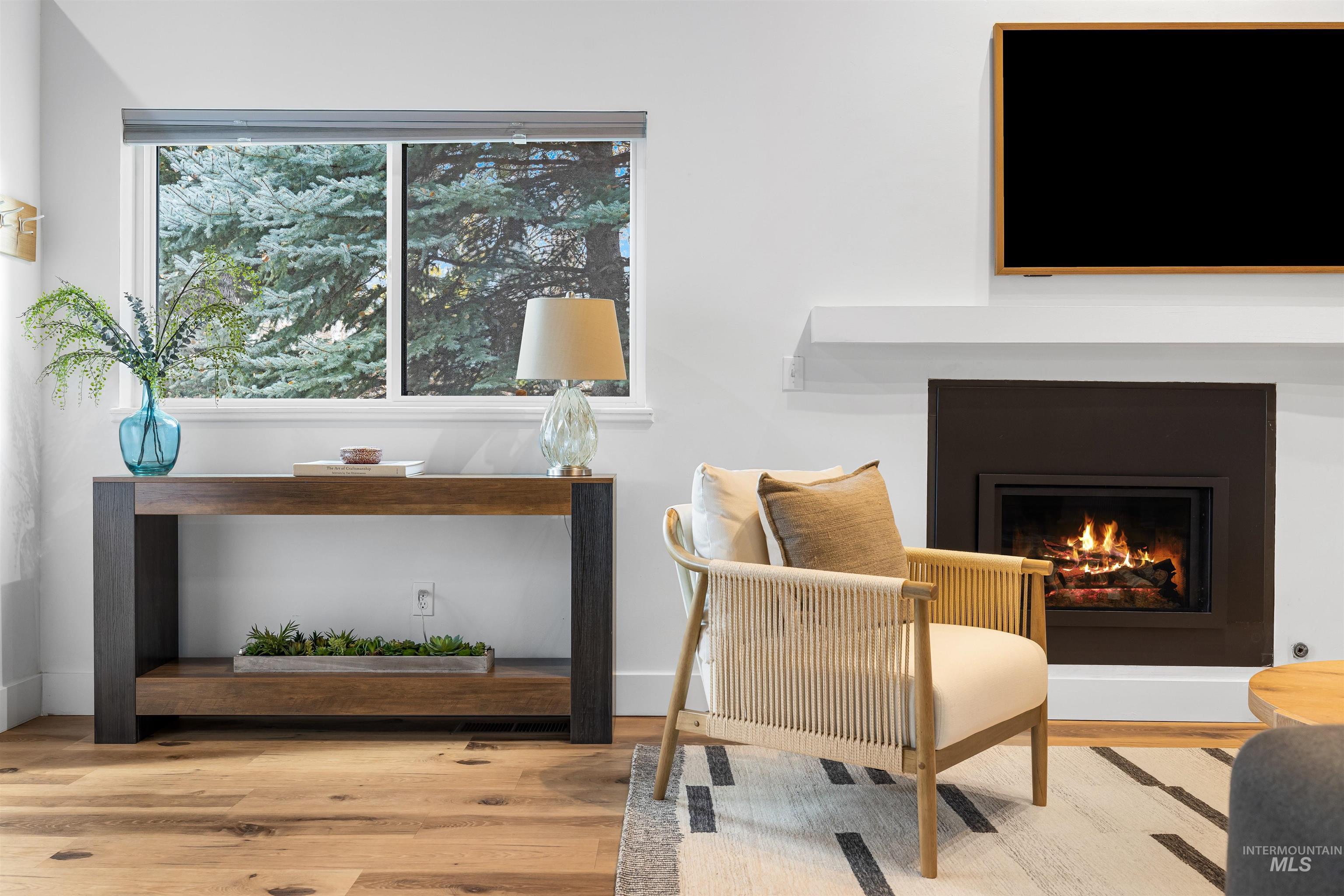 15 Buck Lane, Sun Valley, Idaho 83533, 2 Bedrooms, 2.5 Bathrooms, Residential For Sale, Price $1,495,000, 98983552