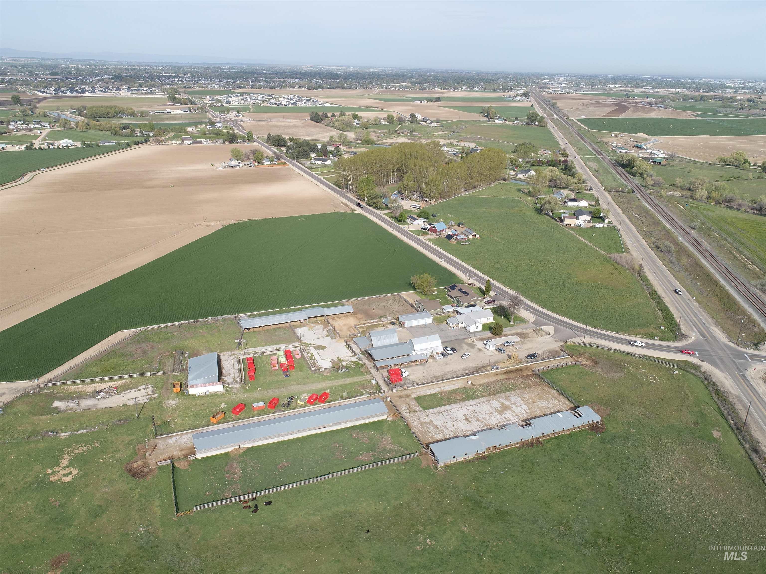 7305 E Locust Ln, Nampa, Idaho 83686, 4 Bedrooms, 2 Bathrooms, Farm & Ranch For Sale, Price $1,100,000,MLS 98983553