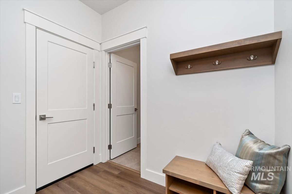 1447 E Spartan Ln, Eagle, Idaho 83616, 3 Bedrooms, 3.5 Bathrooms, Residential For Sale, Price $810,000, 98983555