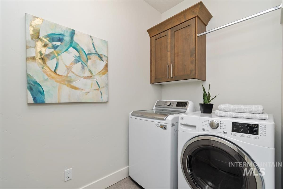 1447 E Spartan Ln, Eagle, Idaho 83616, 3 Bedrooms, 3.5 Bathrooms, Residential For Sale, Price $810,000, 98983555