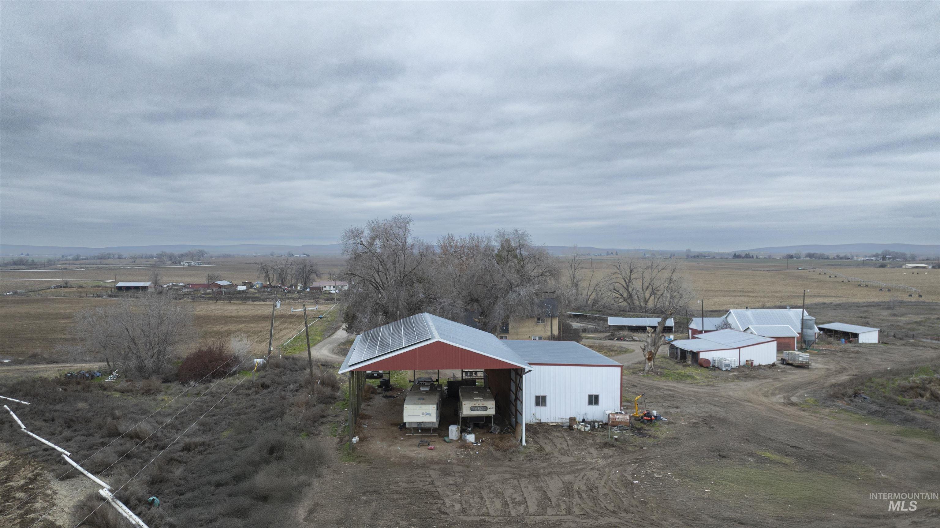 552 Eastway Lane, Ontario, Oregon 97914, 5 Bedrooms, 2 Bathrooms, Farm & Ranch For Sale, Price $1,650,000,MLS 98983556