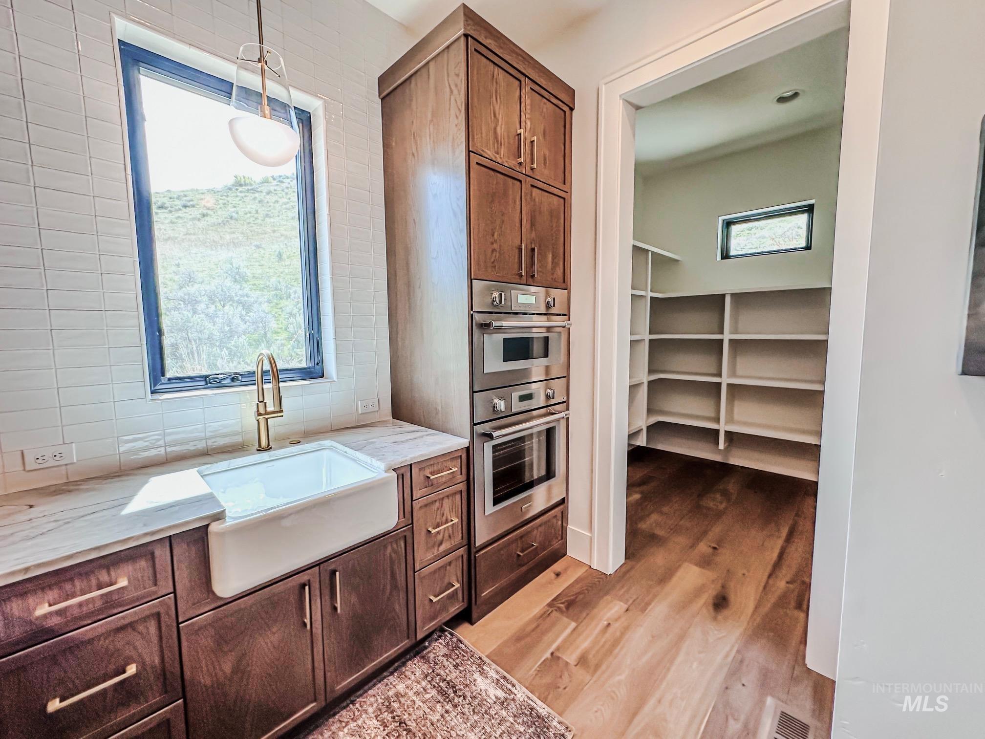 11071 N Elk Ridge Way, Boise, Idaho 83714, 3 Bedrooms, 2.5 Bathrooms, Residential For Sale, Price $1,650,000, 98983557