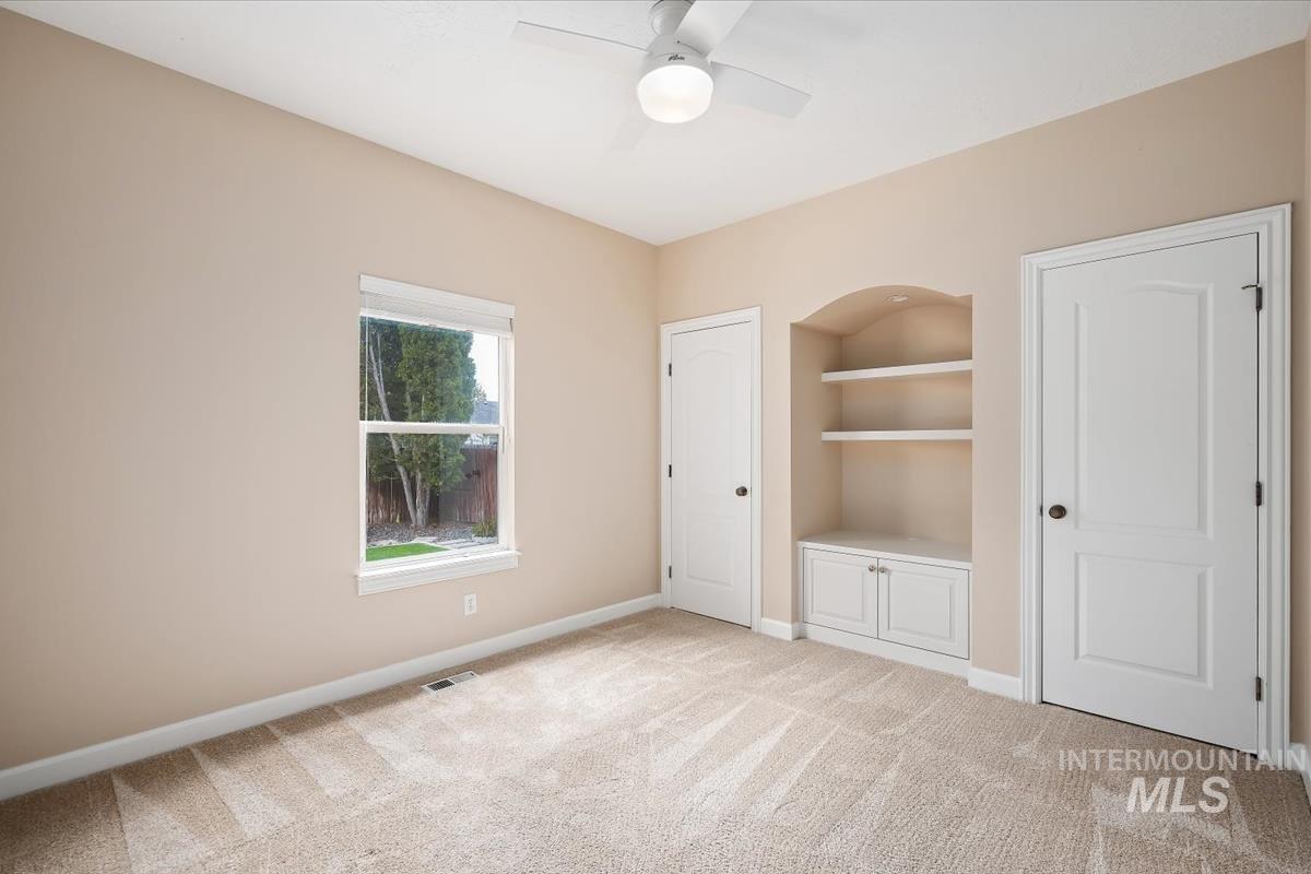 179 S Cooksom Ave, Eagle, Idaho 83616, 3 Bedrooms, 2 Bathrooms, Residential For Sale, Price $565,000, 98983558