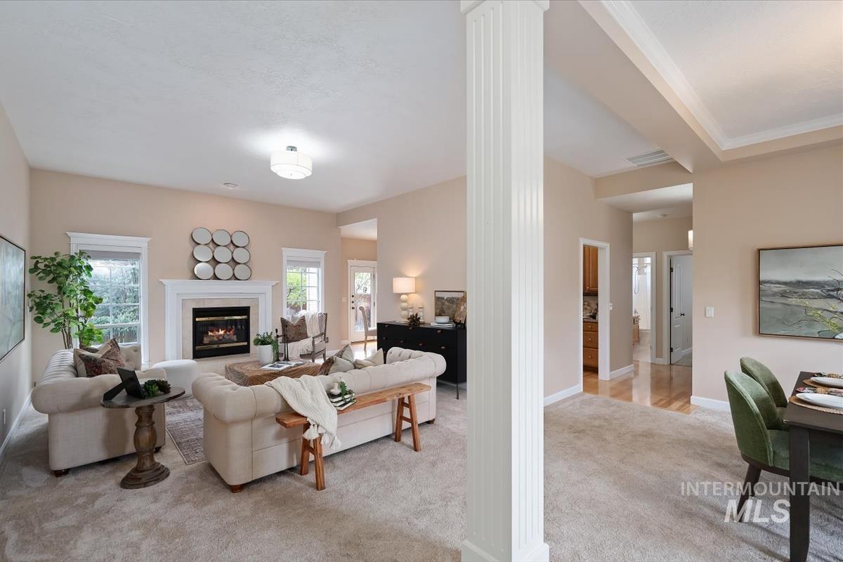 179 S Cooksom Ave, Eagle, Idaho 83616, 3 Bedrooms, 2 Bathrooms, Residential For Sale, Price $565,000, 98983558