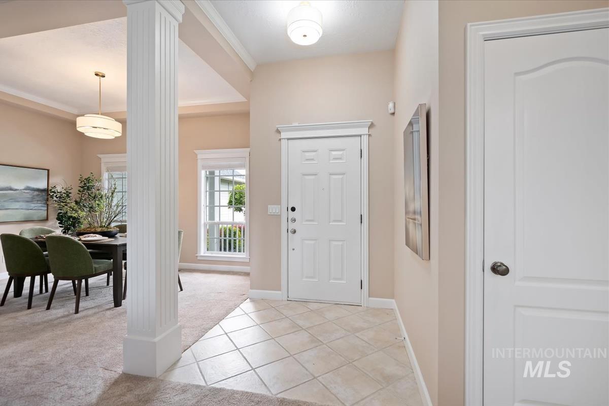 179 S Cooksom Ave, Eagle, Idaho 83616, 3 Bedrooms, 2 Bathrooms, Residential For Sale, Price $565,000, 98983558